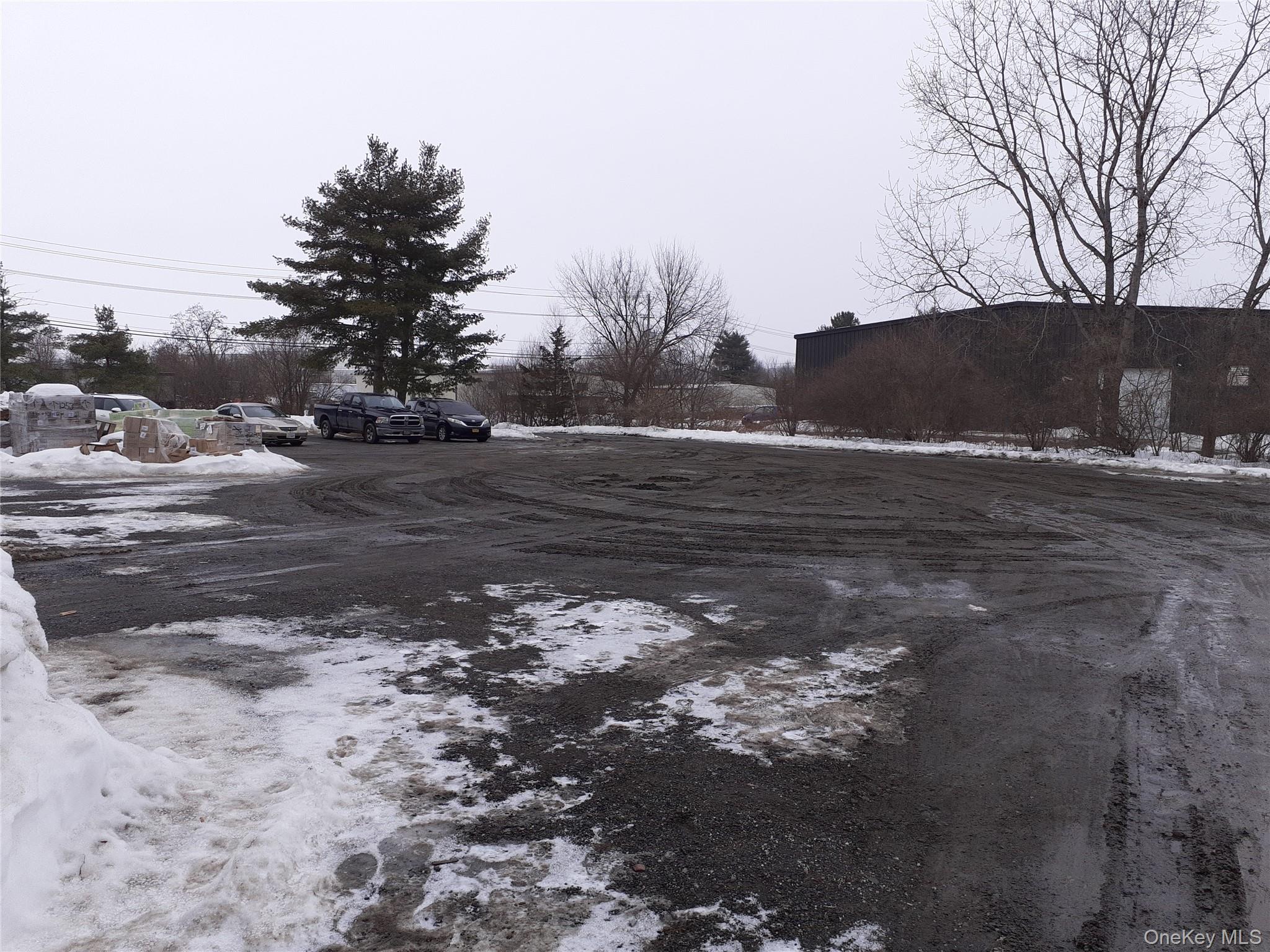 31 Elkay Drive, Chester, NY 10918