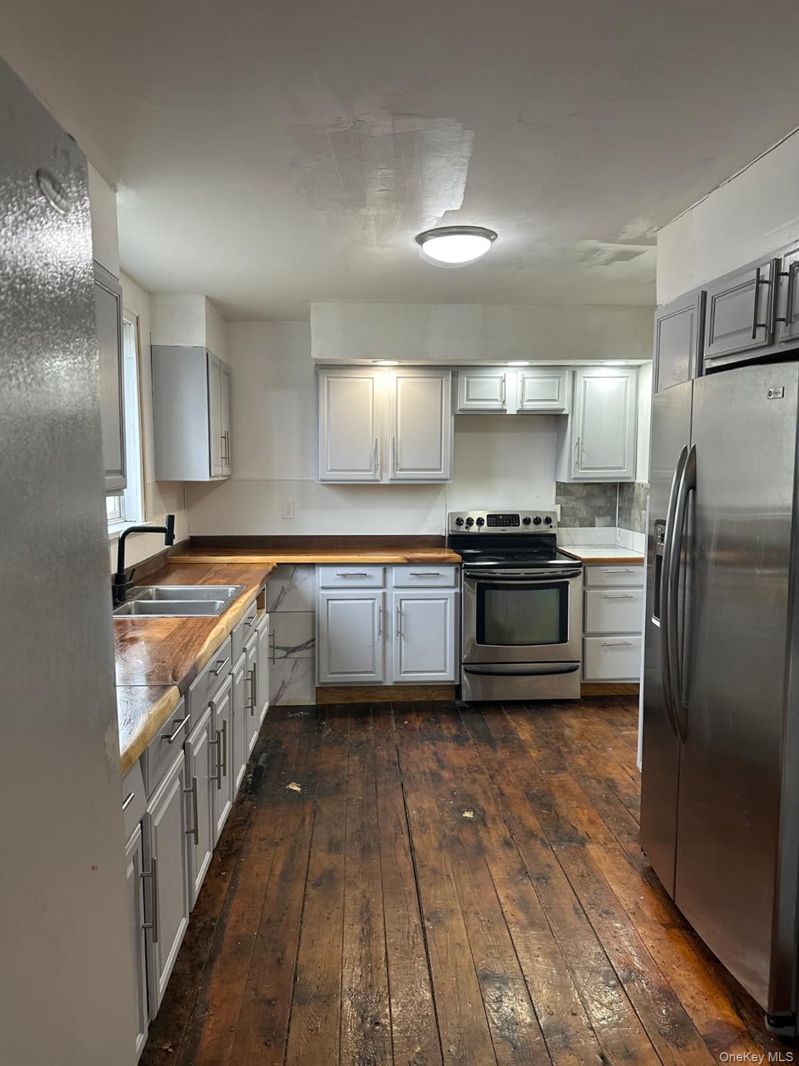 42 Barcelow Street, Port Jervis, NY 12771