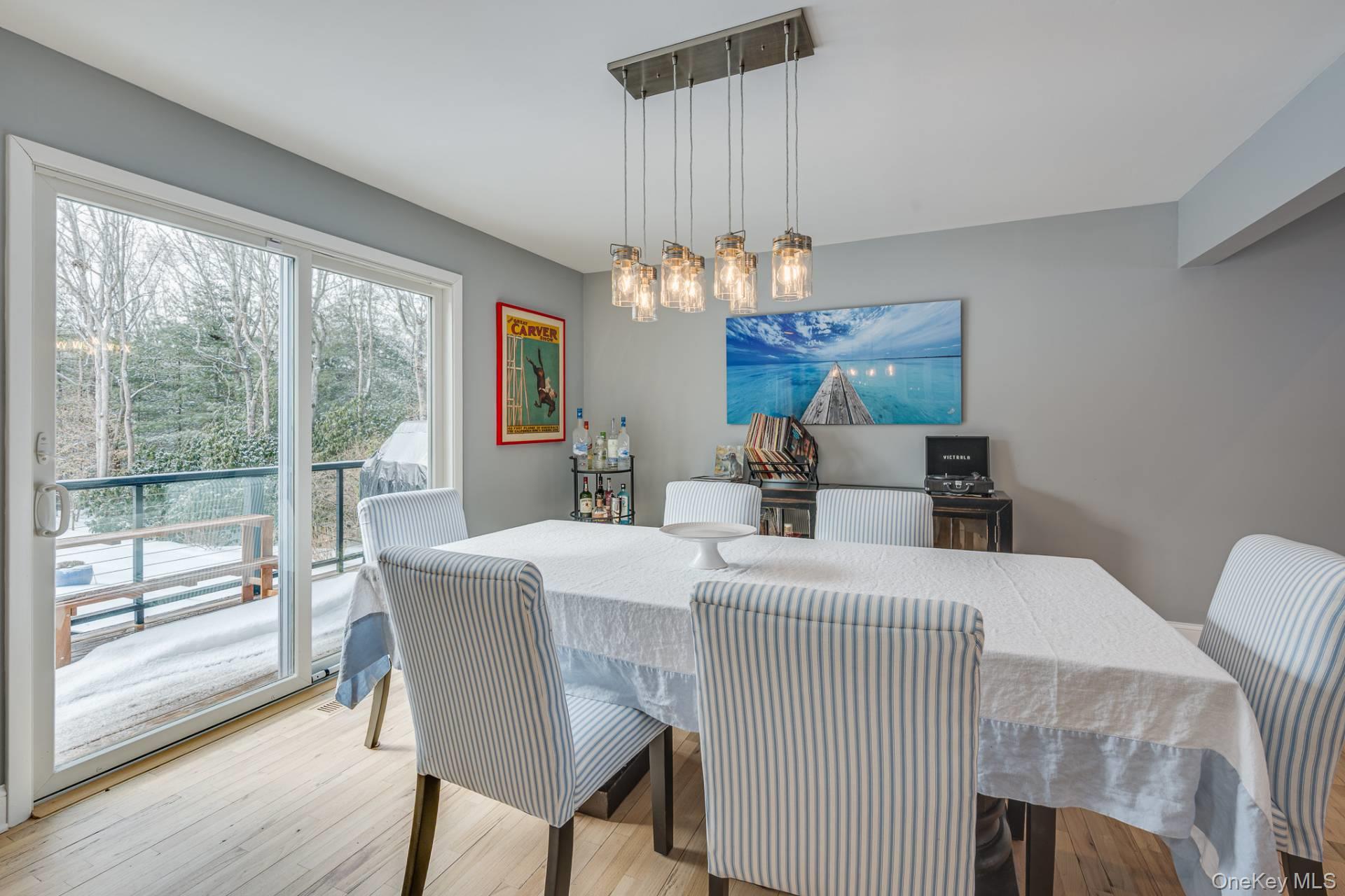 40 W Trail Road, Southampton, NY 11968