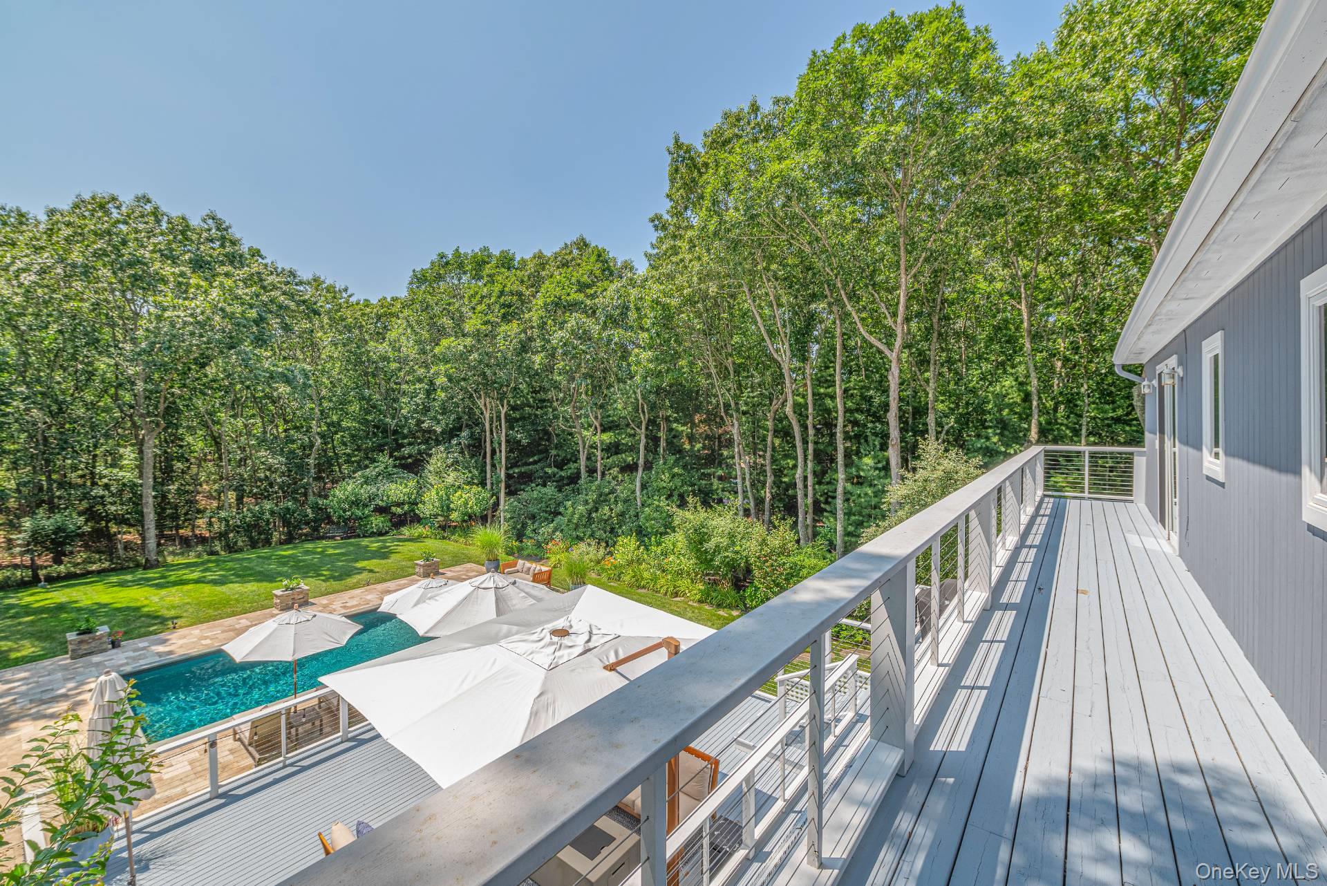 40 W Trail Road, Southampton, NY 11968