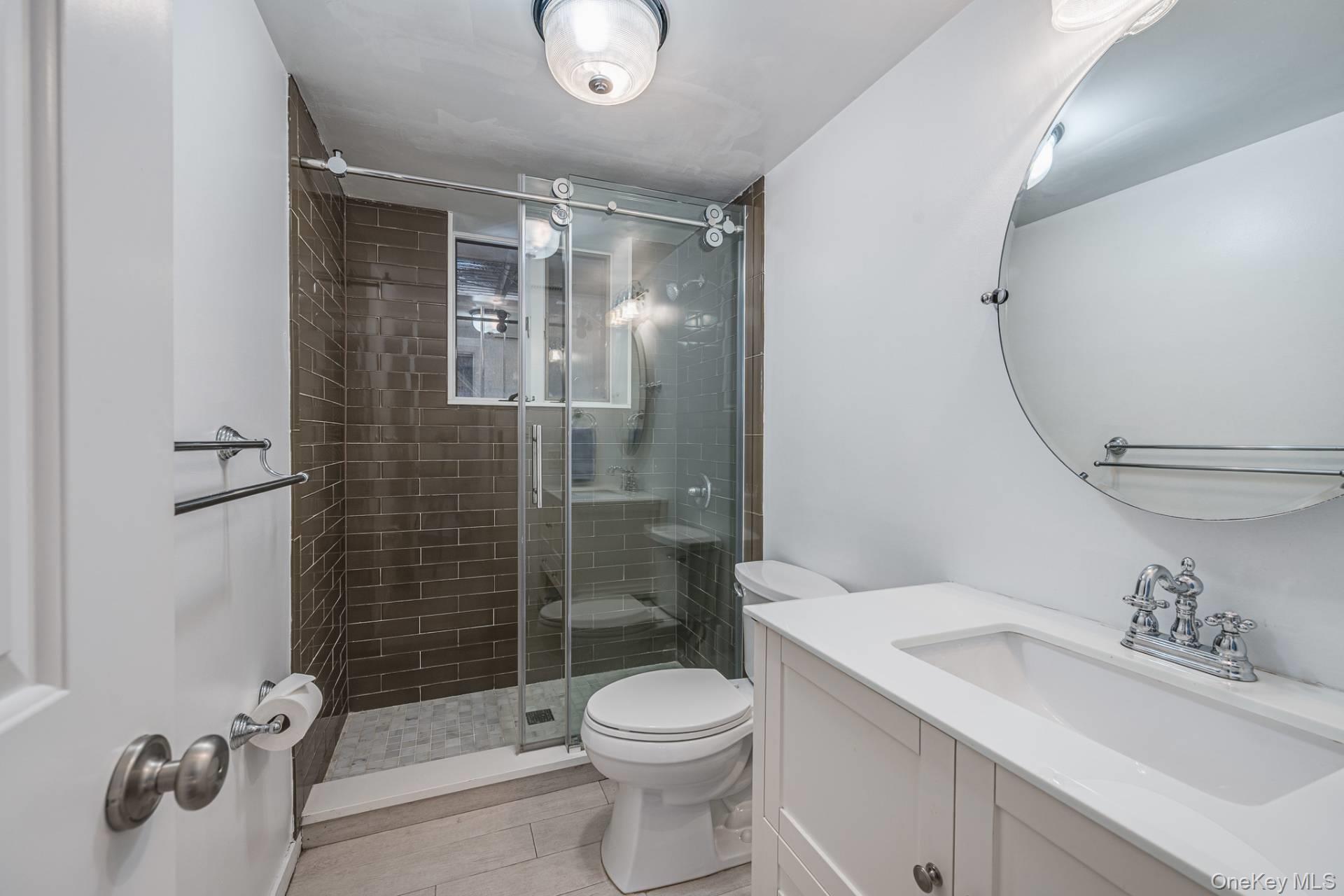 40 W Trail Road, Southampton, NY 11968