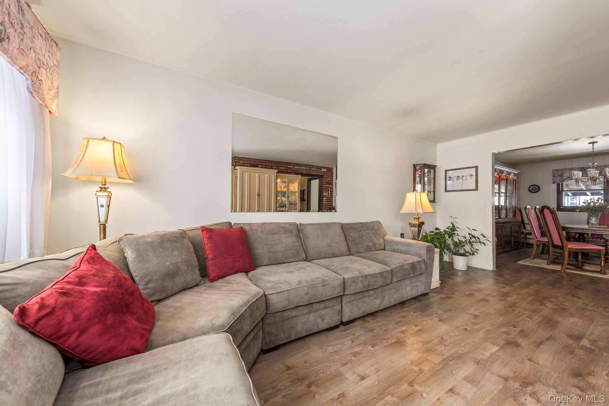 738 Sprague Avenue, Franklin Square, NY 11010