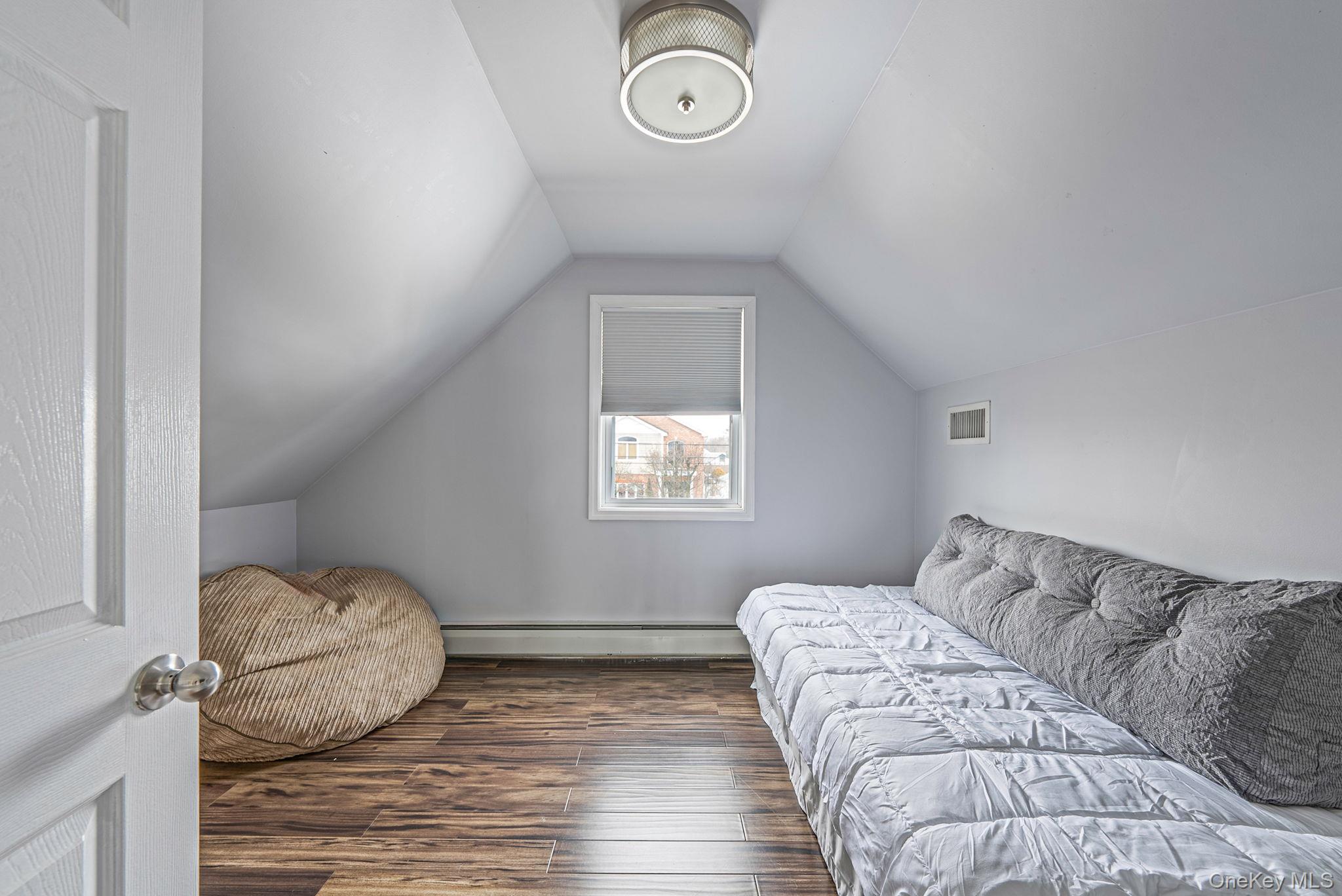 131 Grange Street, Franklin Square, NY 11010