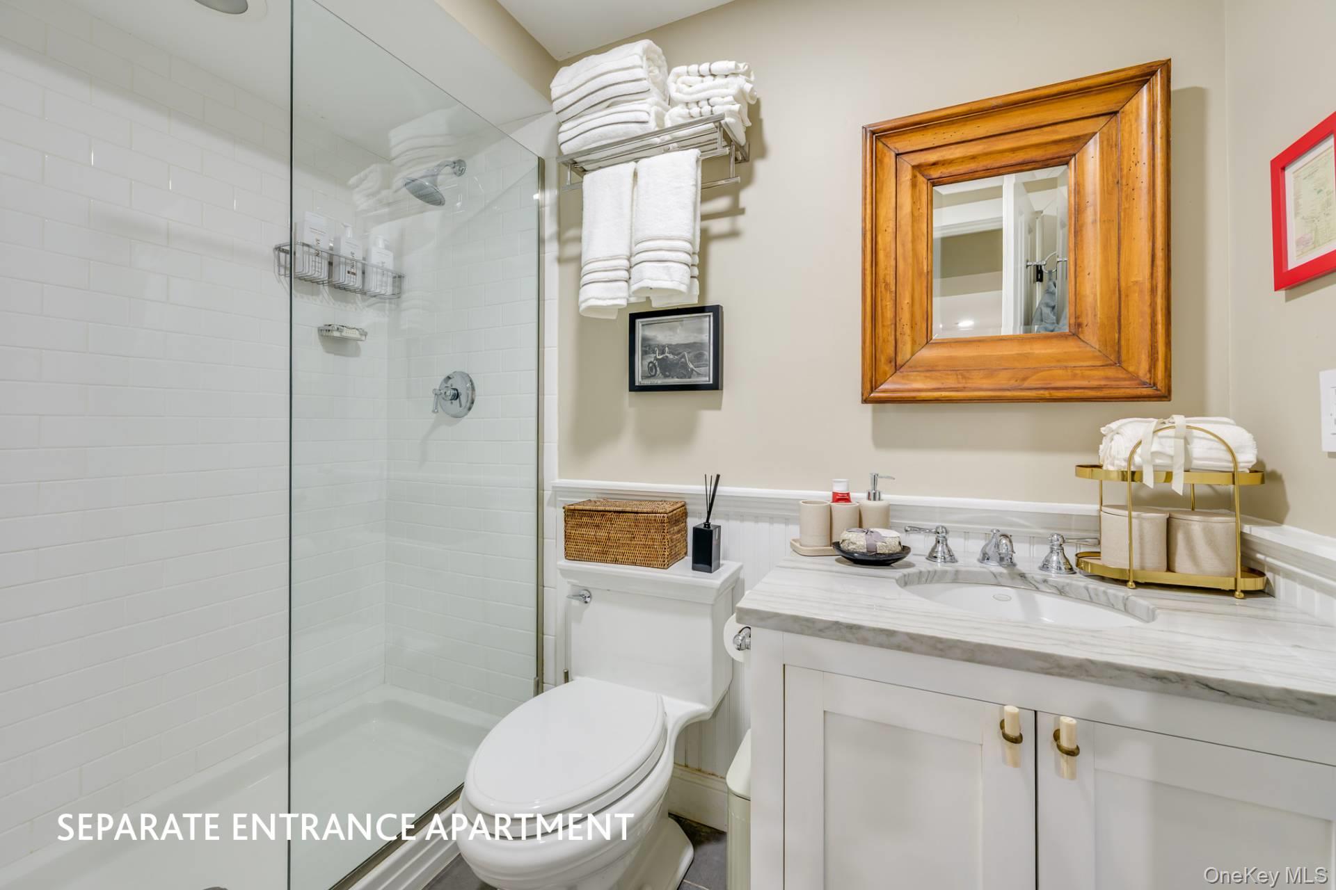 19 Spinnaker Way, Southampton, NY 11968