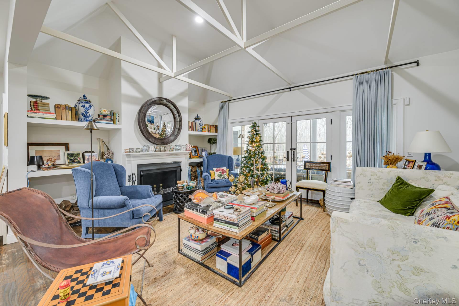 19 Spinnaker Way, Southampton, NY 11968