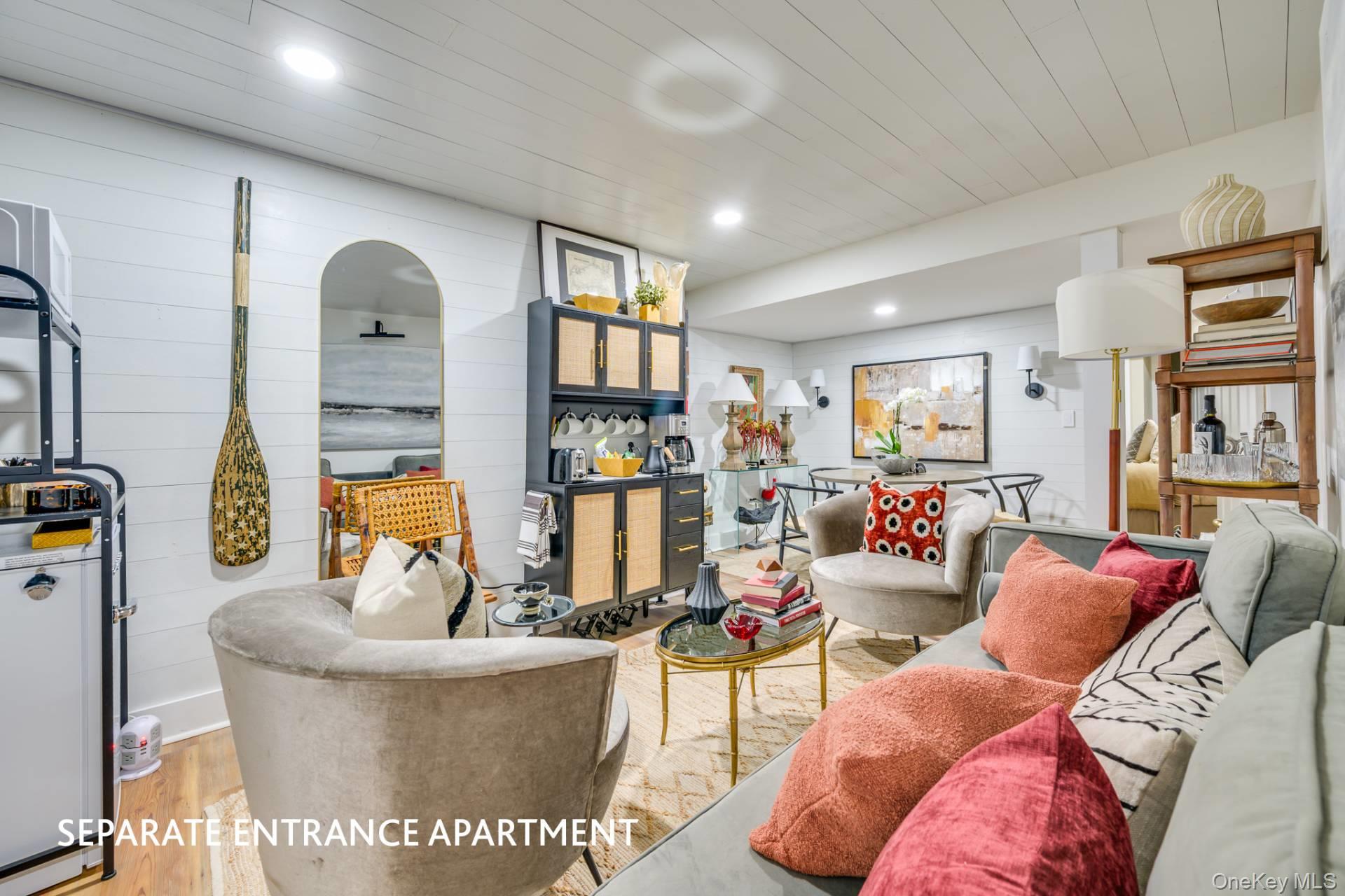 19 Spinnaker Way, Southampton, NY 11968