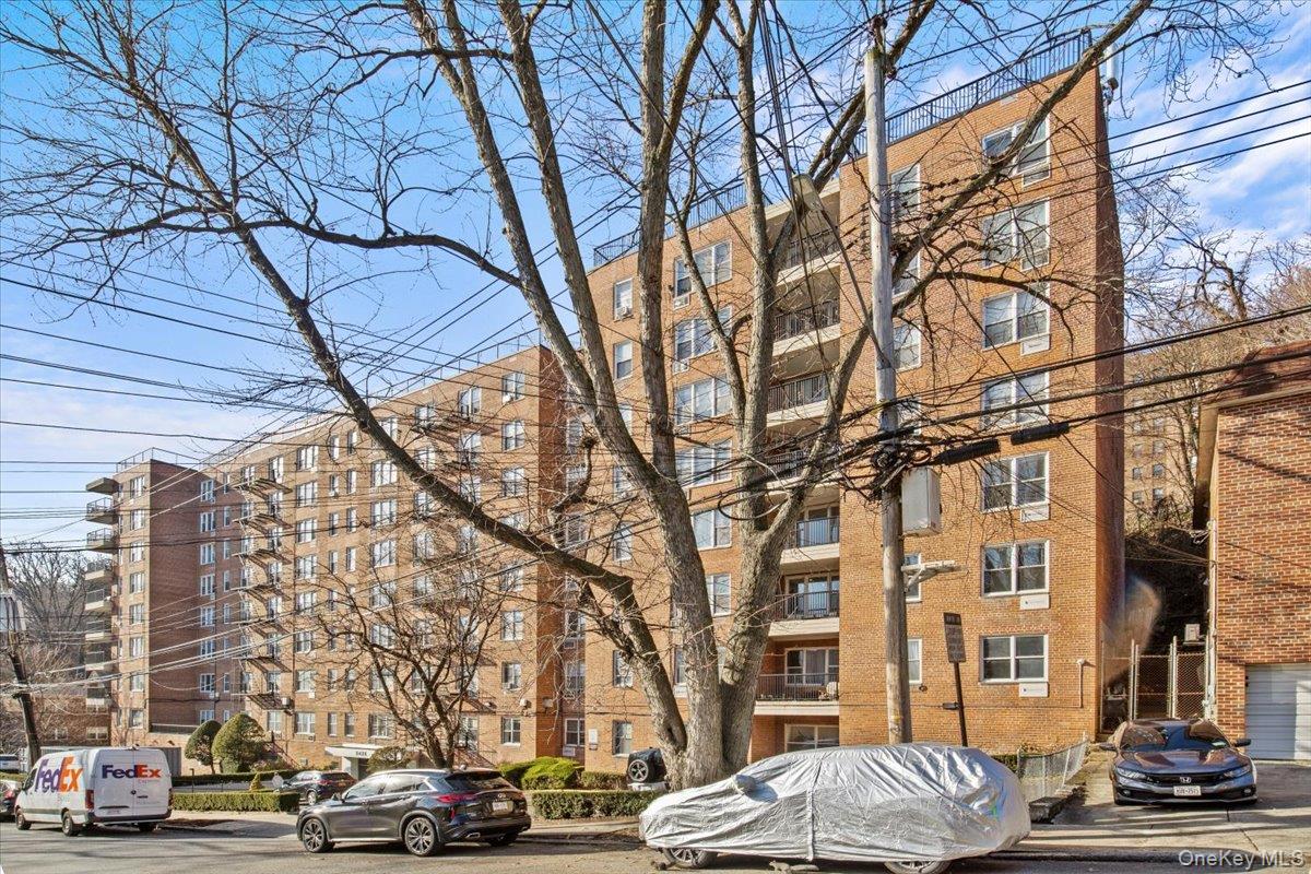5425 Valles Avenue # 3B, Bronx, NY 10471