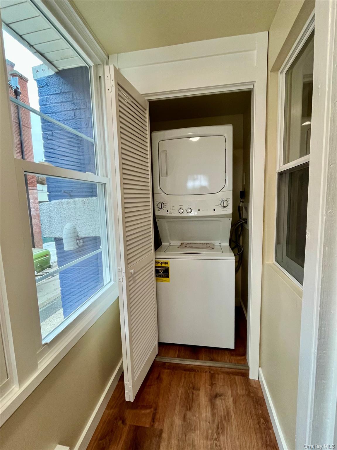 41 Scudder Avenue # 1st Floor Rear, Northport, NY 11768