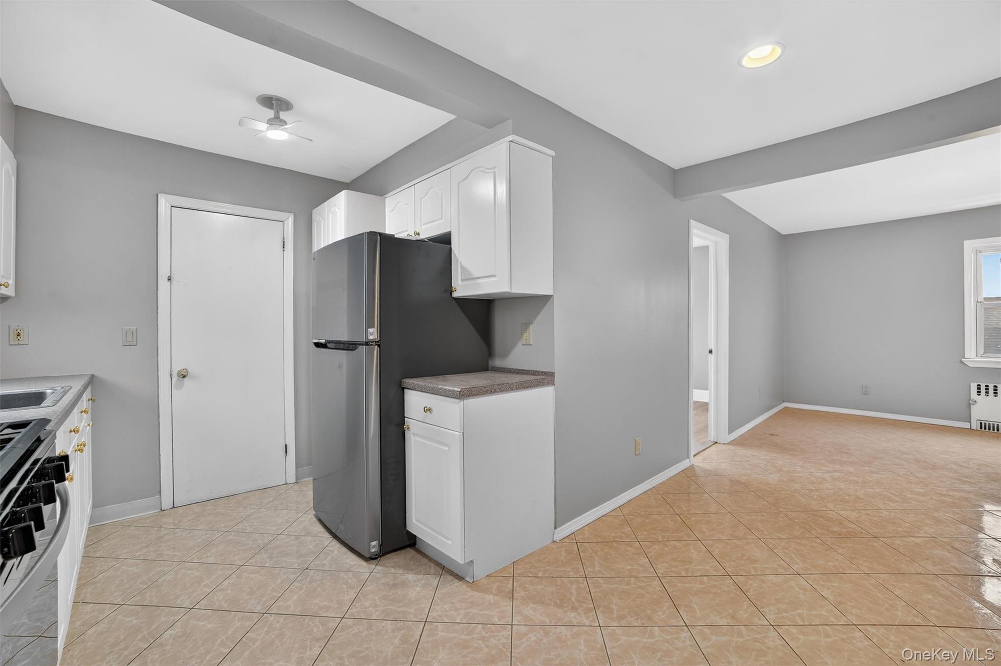 4 Amackassin Terrace # Unit 3, Yonkers, NY 10703