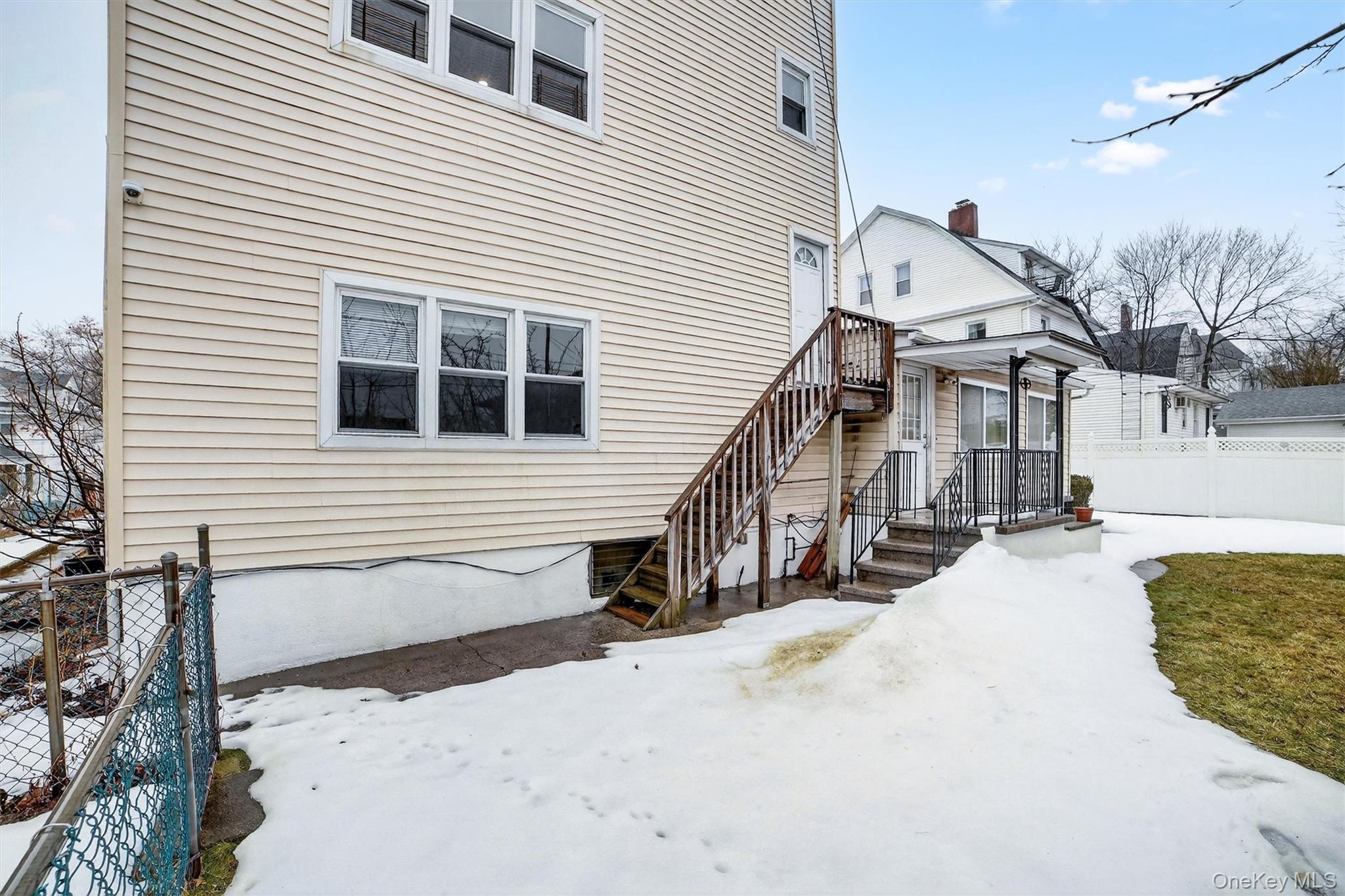 4 Amackassin Terrace # Unit 3, Yonkers, NY 10703