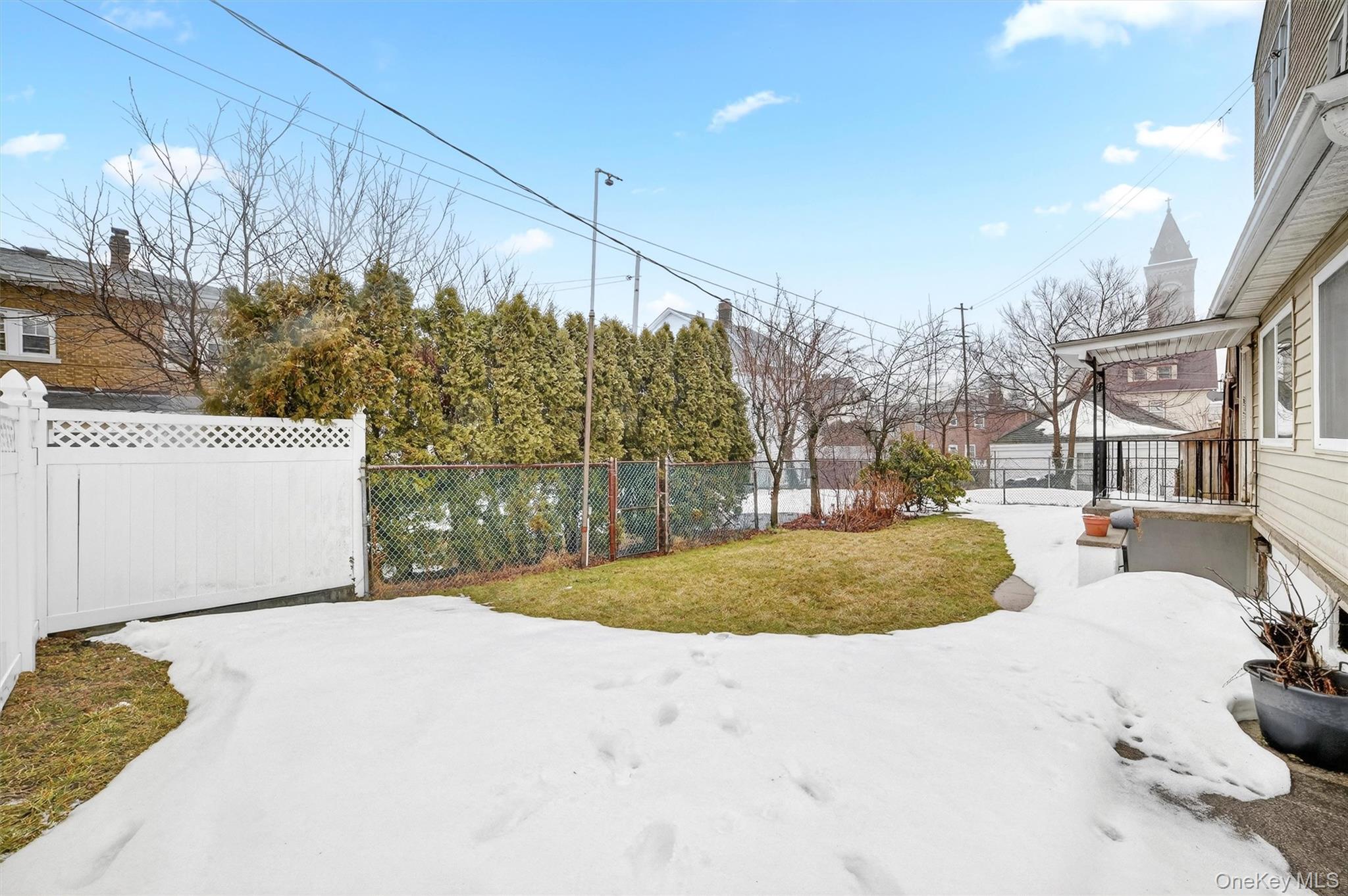 4 Amackassin Terrace # Unit 3, Yonkers, NY 10703