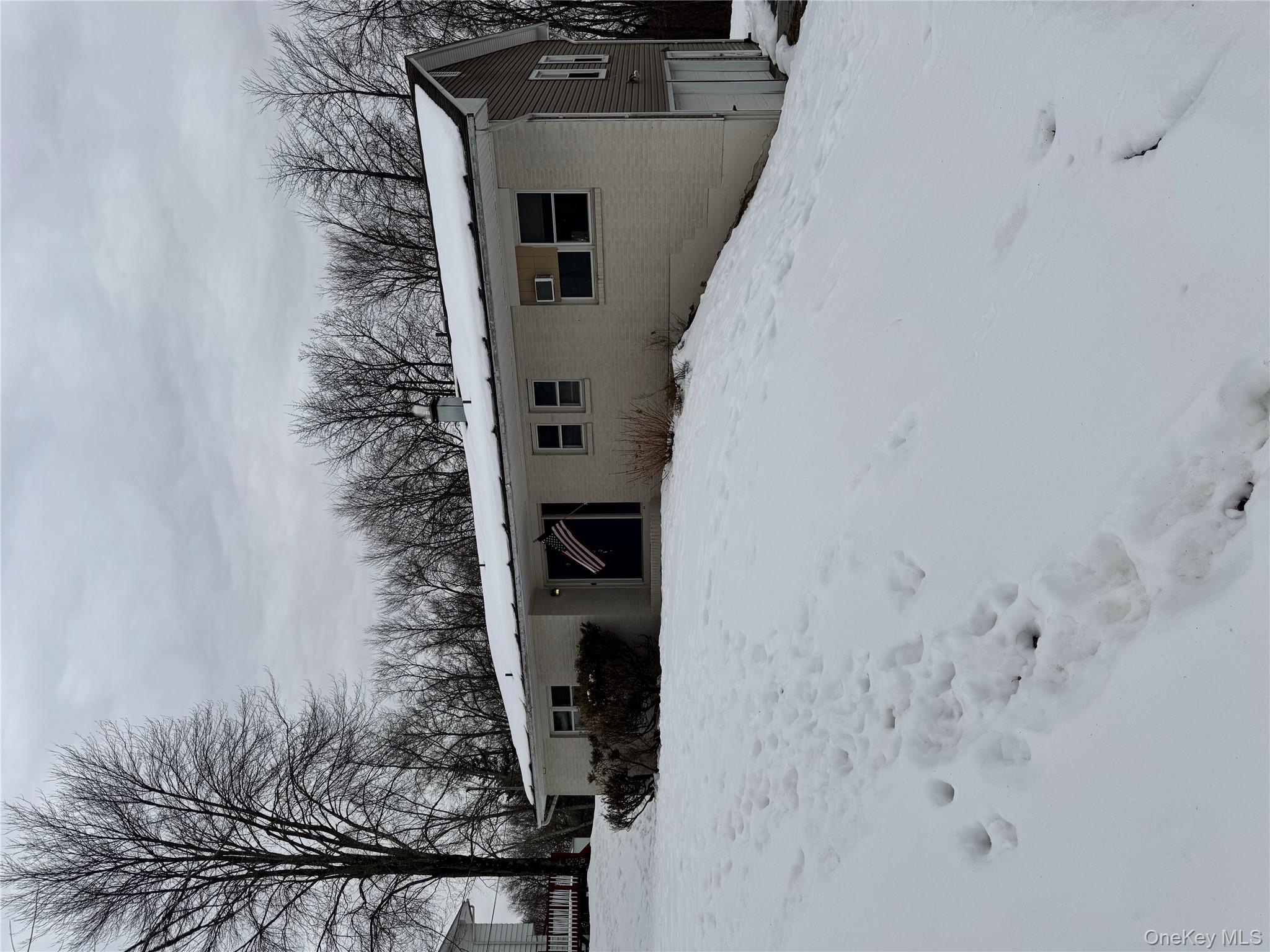 35 Top O Hill Road, Wappingers Falls, NY 12590