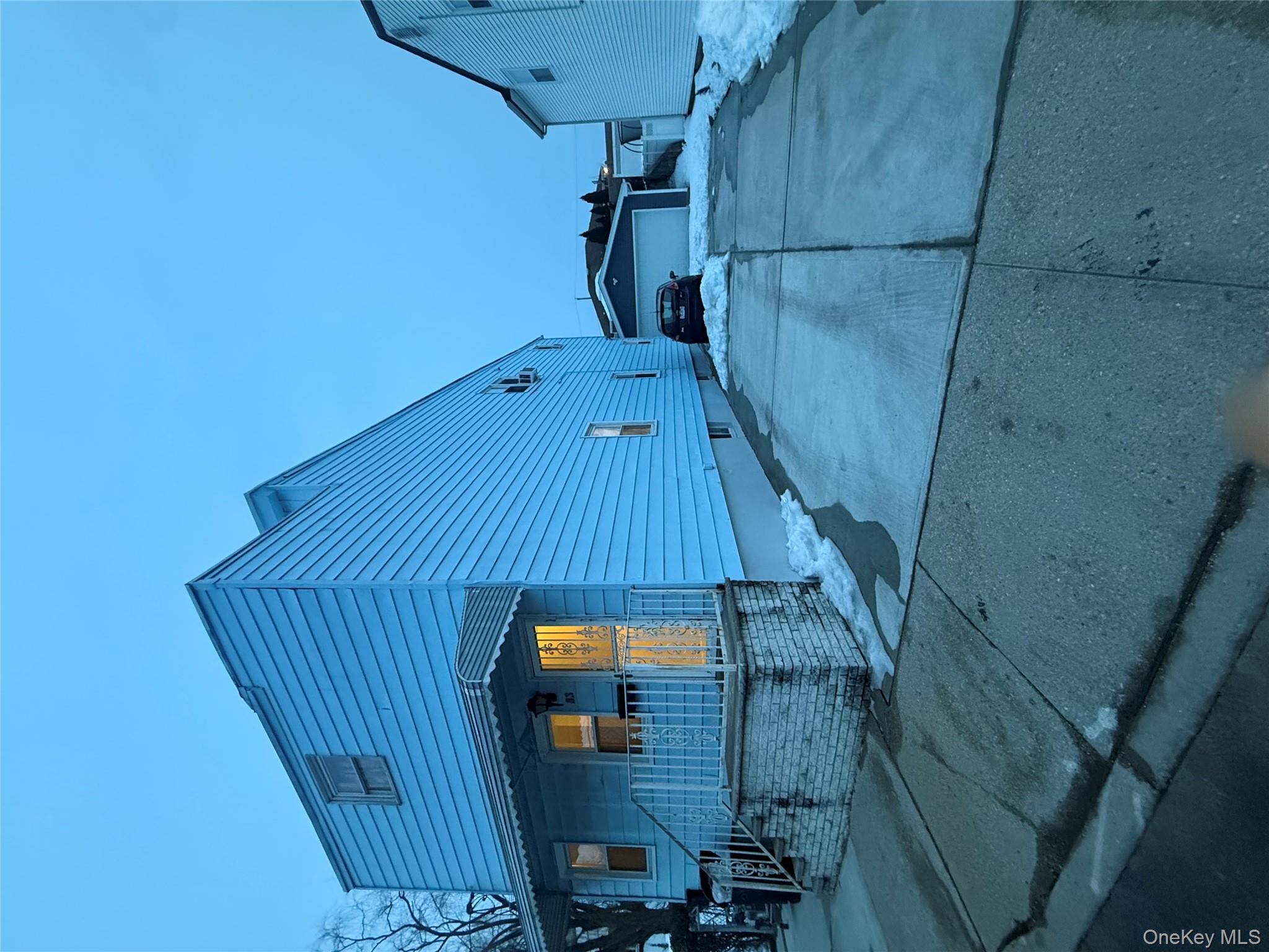 33 Kingston Avenue # 1ST Floor, Floral Park, NY 11001