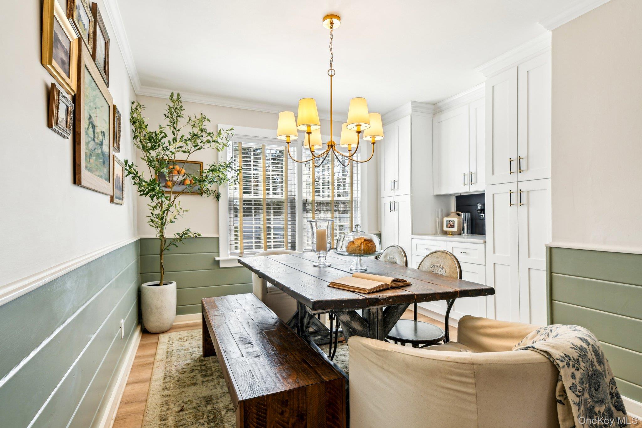 4 Jeffrey Lane, Setauket, NY 11733