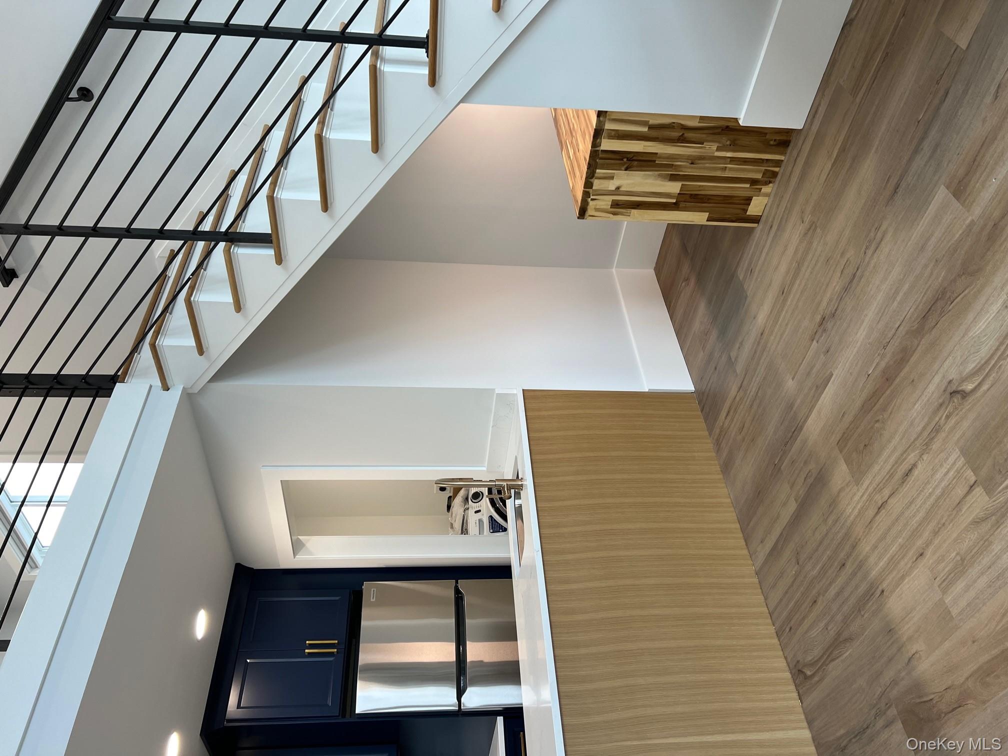 42 N Main Street # 1, Florida, NY 10921