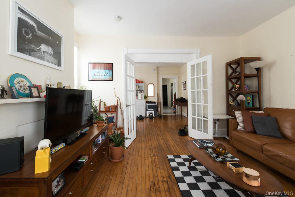 63 Thompson Street, Poughkeepsie, NY 12601