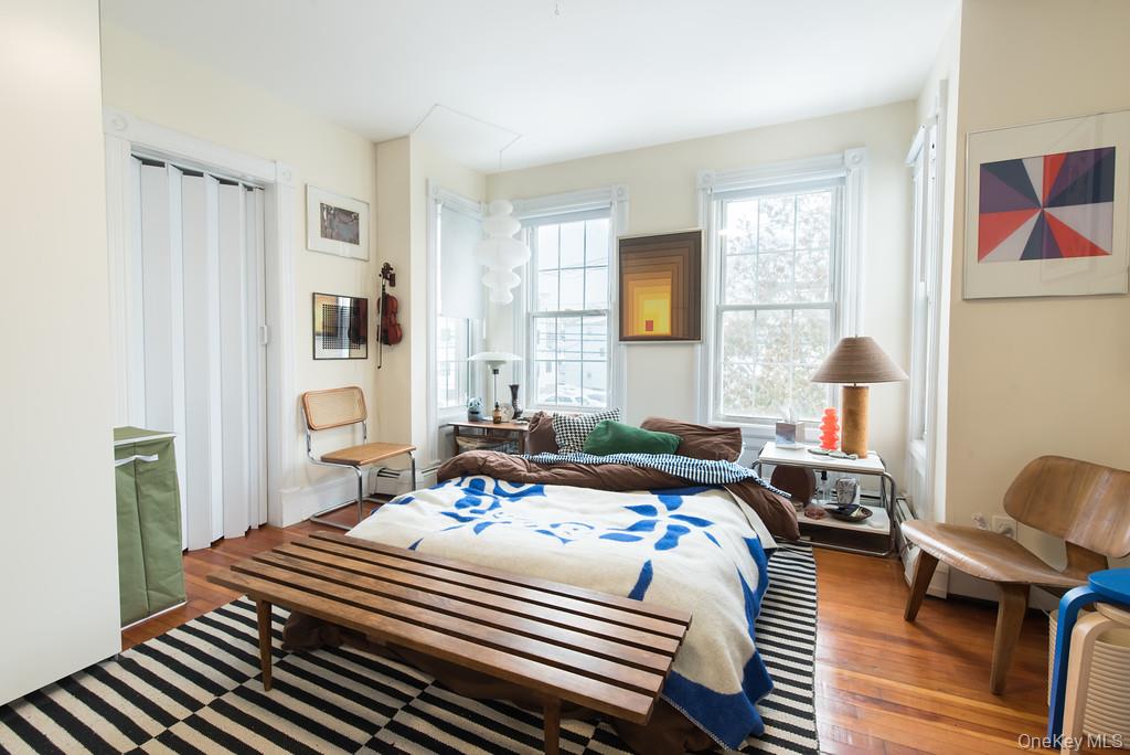 63 Thompson Street, Poughkeepsie, NY 12601