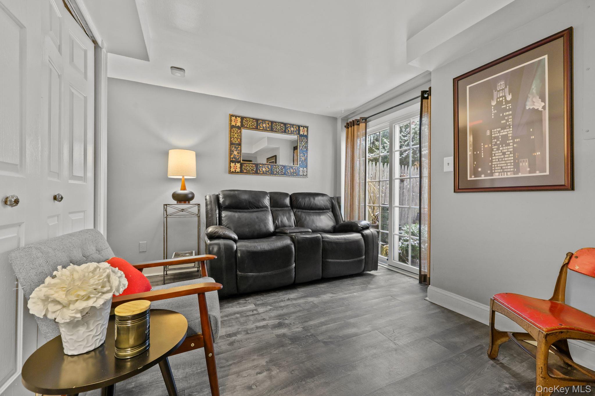 14 Washington Mews # 14, Port Chester, NY 10573