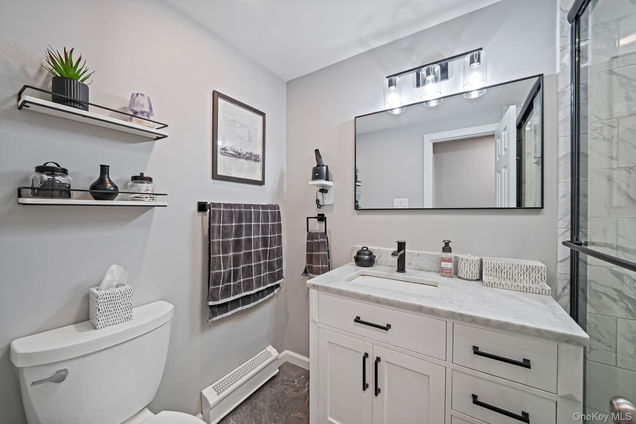 9 Allegheny Drive E, Farmingville, NY 11738