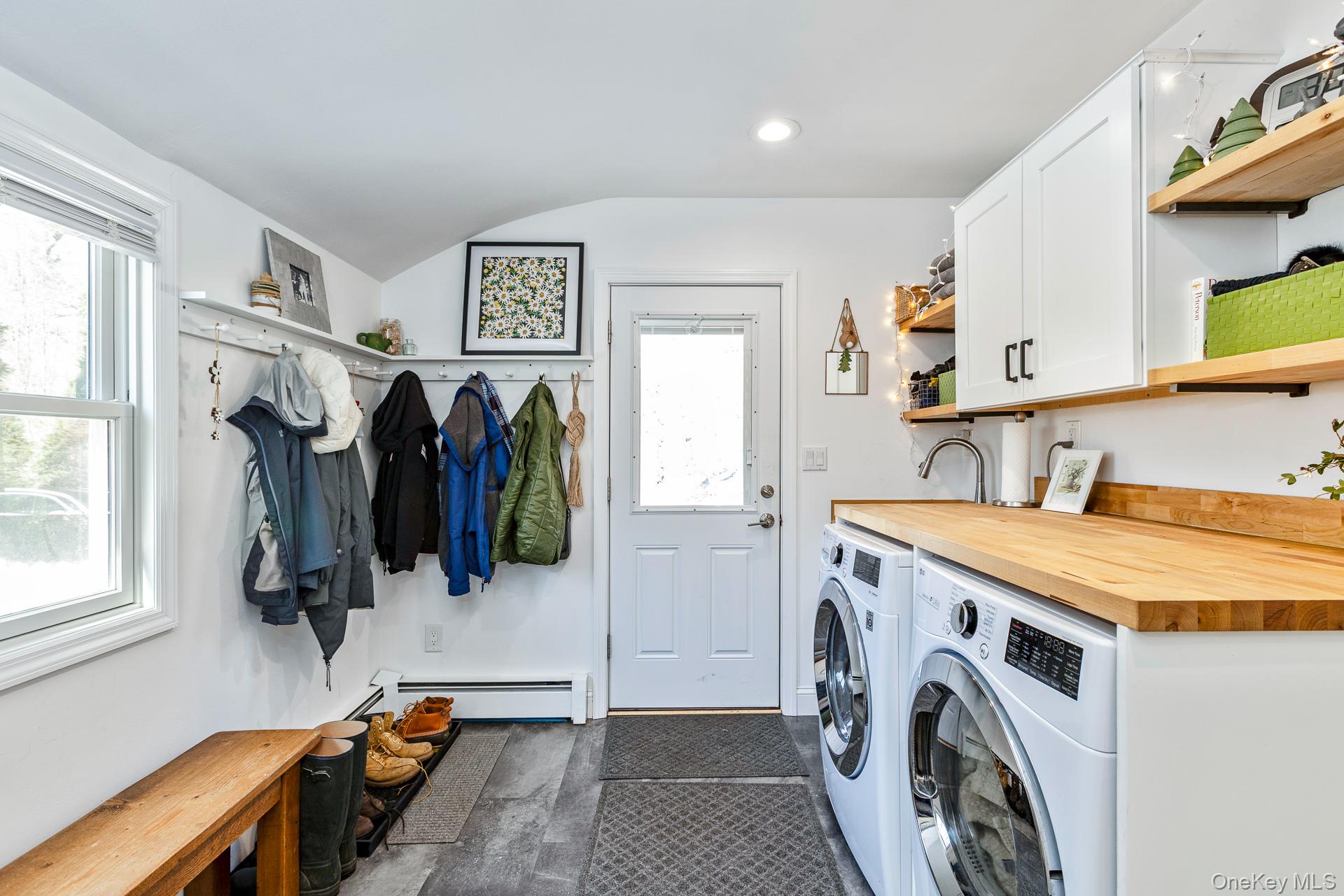 277 River Road, Saint James, NY 11780