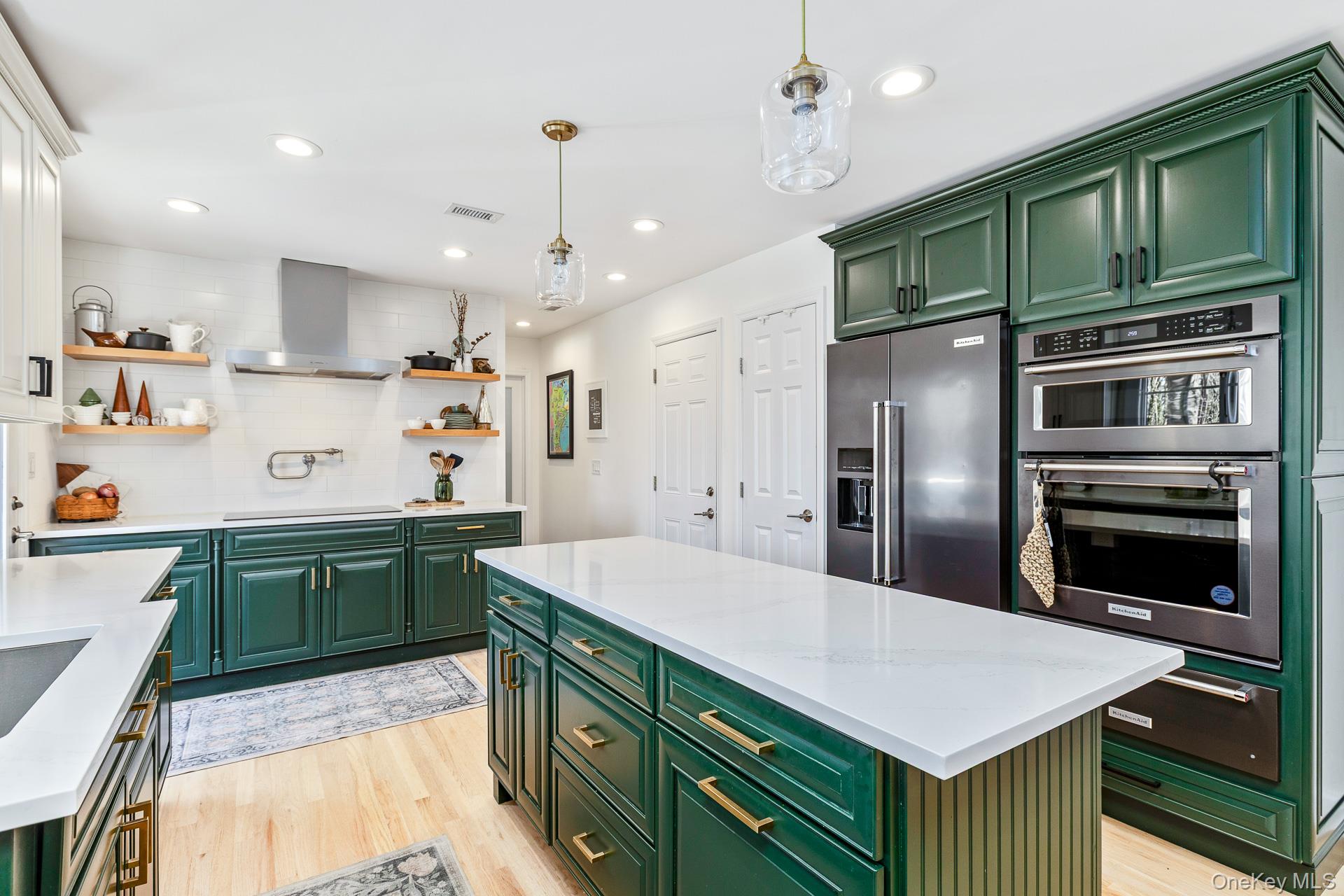 277 River Road, Saint James, NY 11780