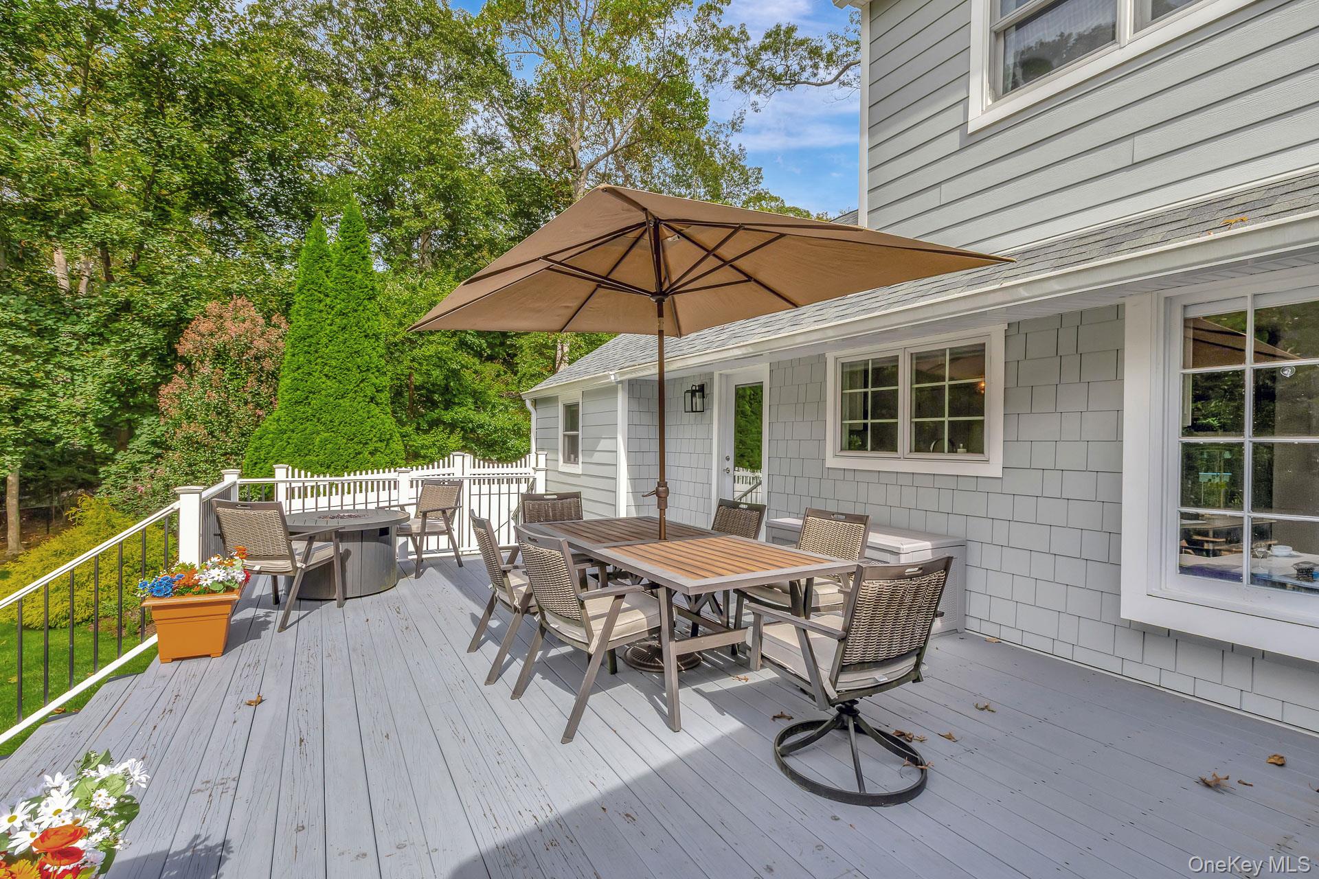 277 River Road, Saint James, NY 11780