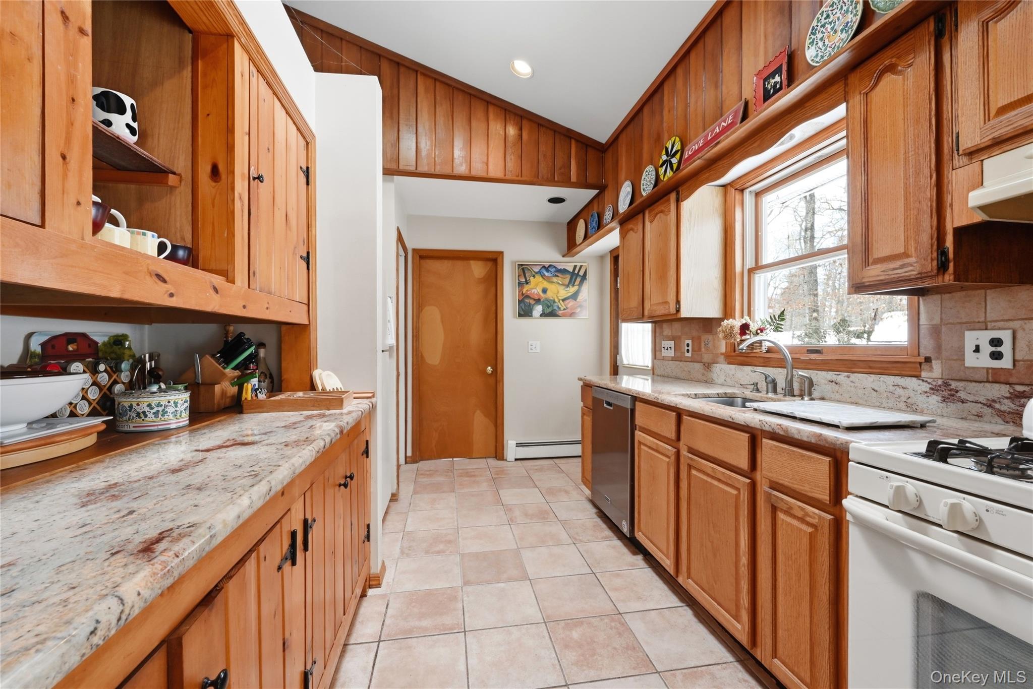 318-B Mill Road, Manorville, NY 11949