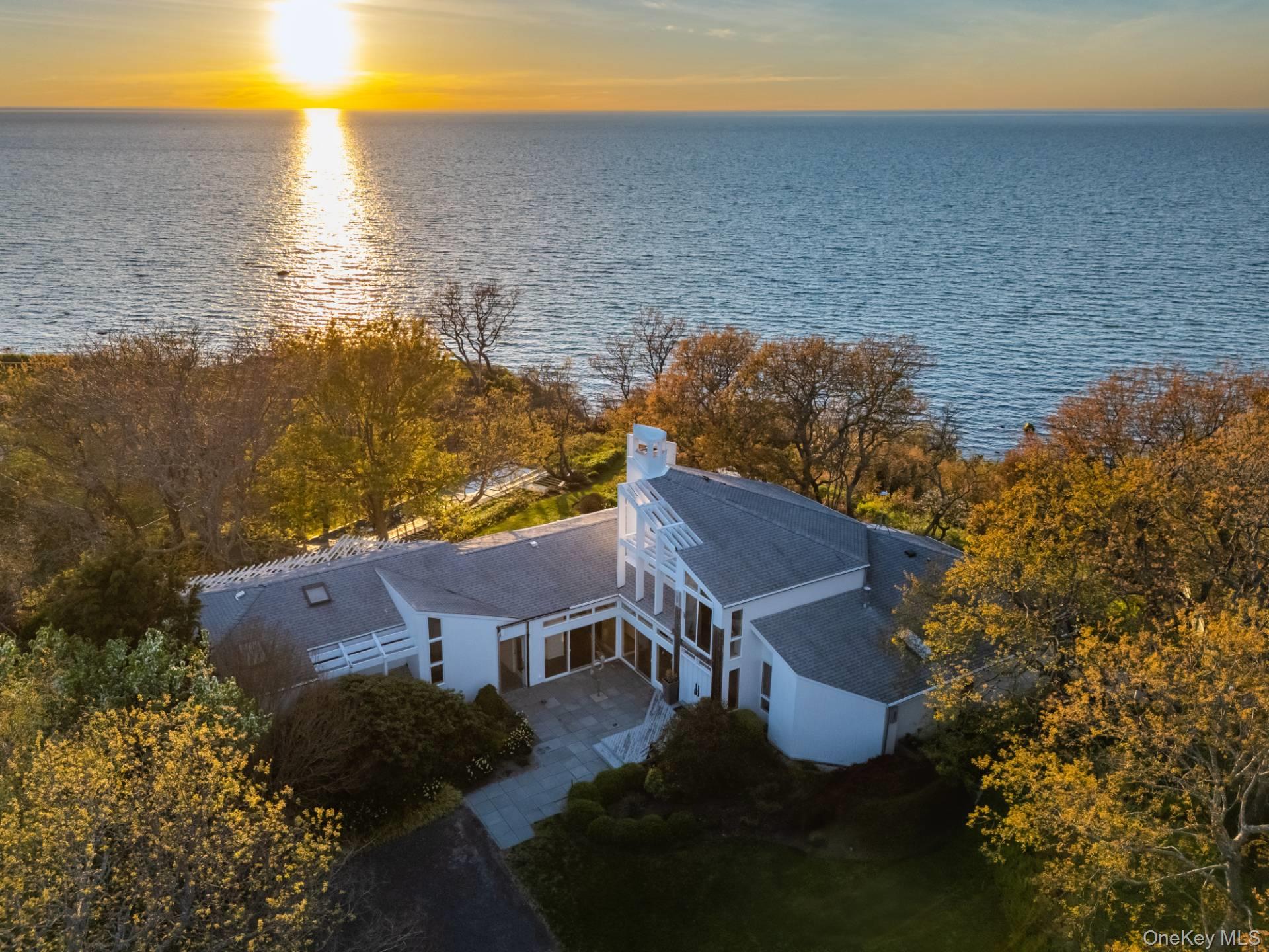 4105 Soundview Avenue, Mattituck, NY 11952