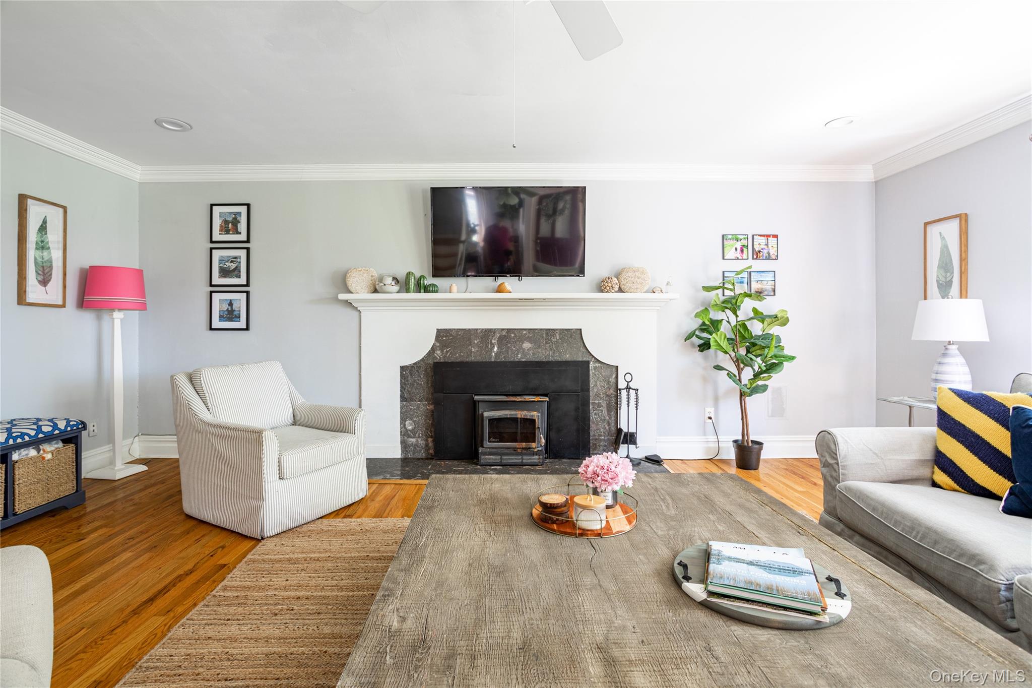 2300 Pine Tree Road, Cutchogue, NY 11935