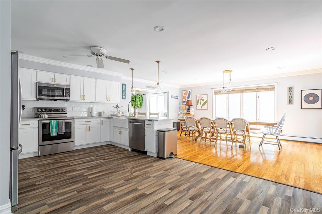 2300 Pine Tree Road, Cutchogue, NY 11935