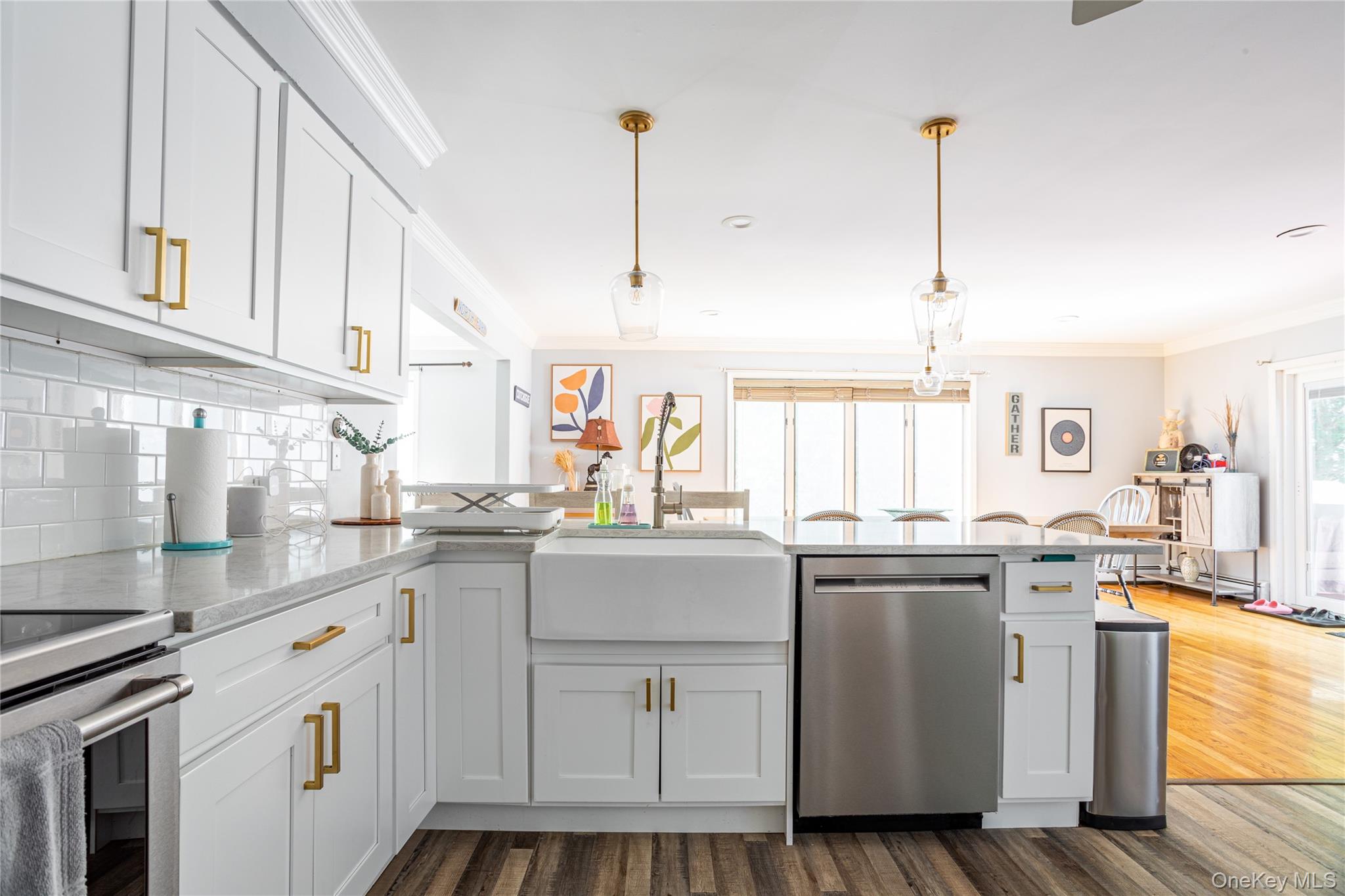 2300 Pine Tree Road, Cutchogue, NY 11935