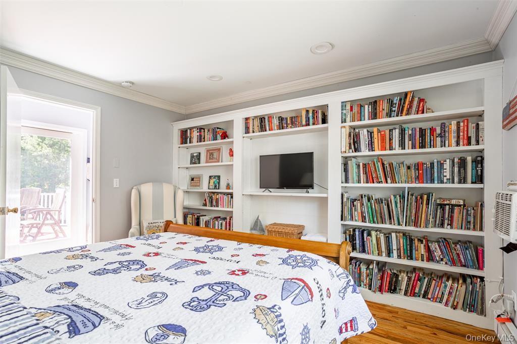 2300 Pine Tree Road, Cutchogue, NY 11935