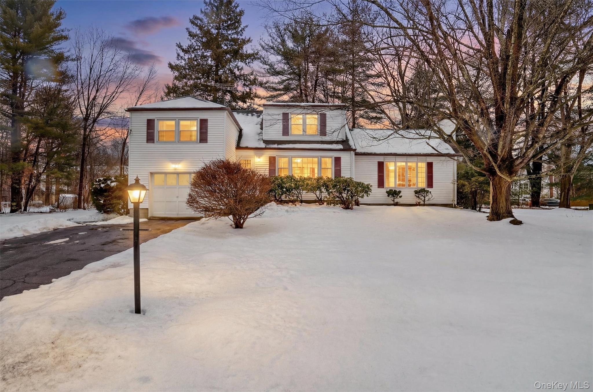 2954 Meadowcrest Drive, Yorktown Heights, NY 10598