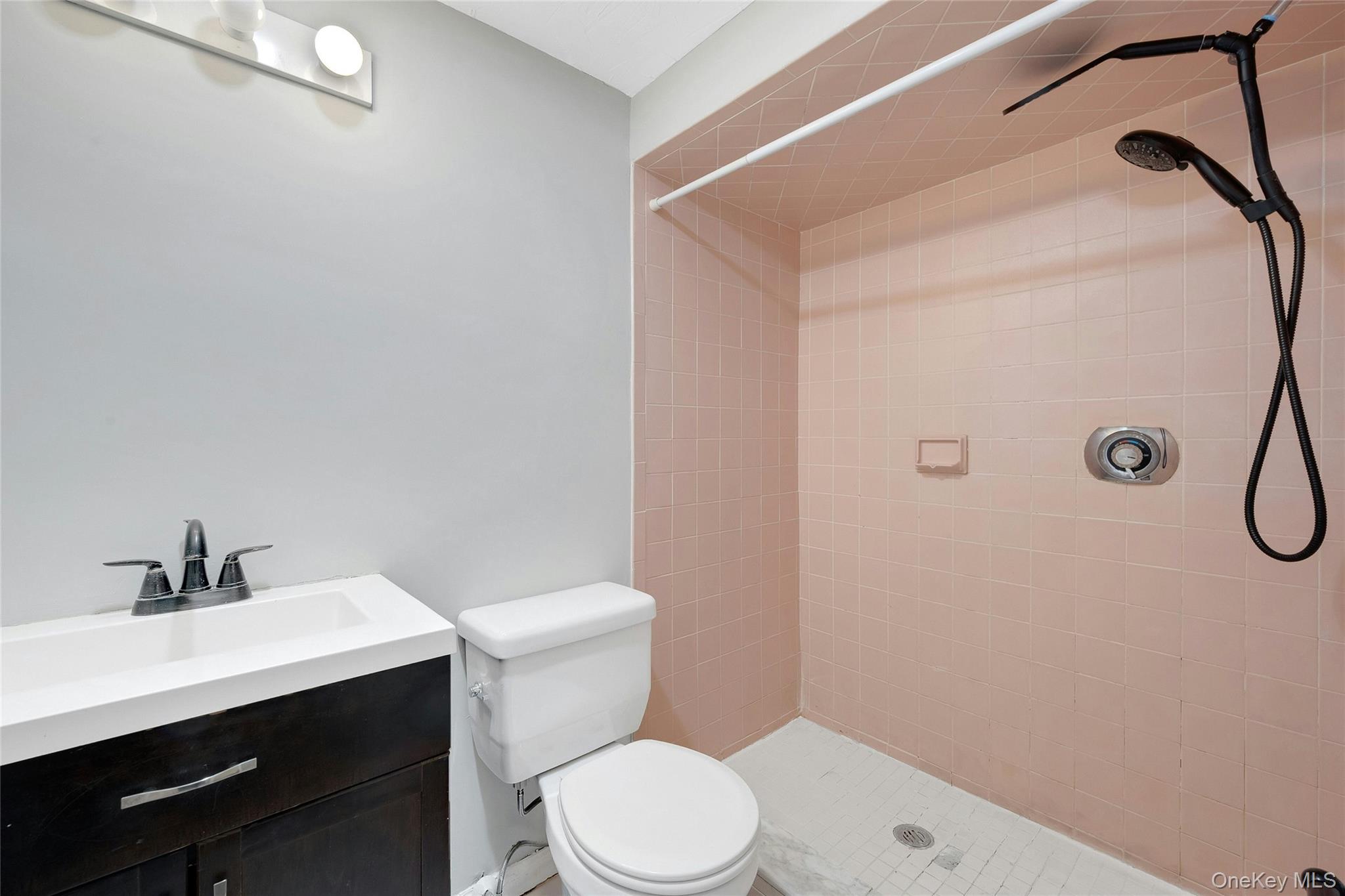 812 Halstead Avenue, Mamaroneck, NY 10543