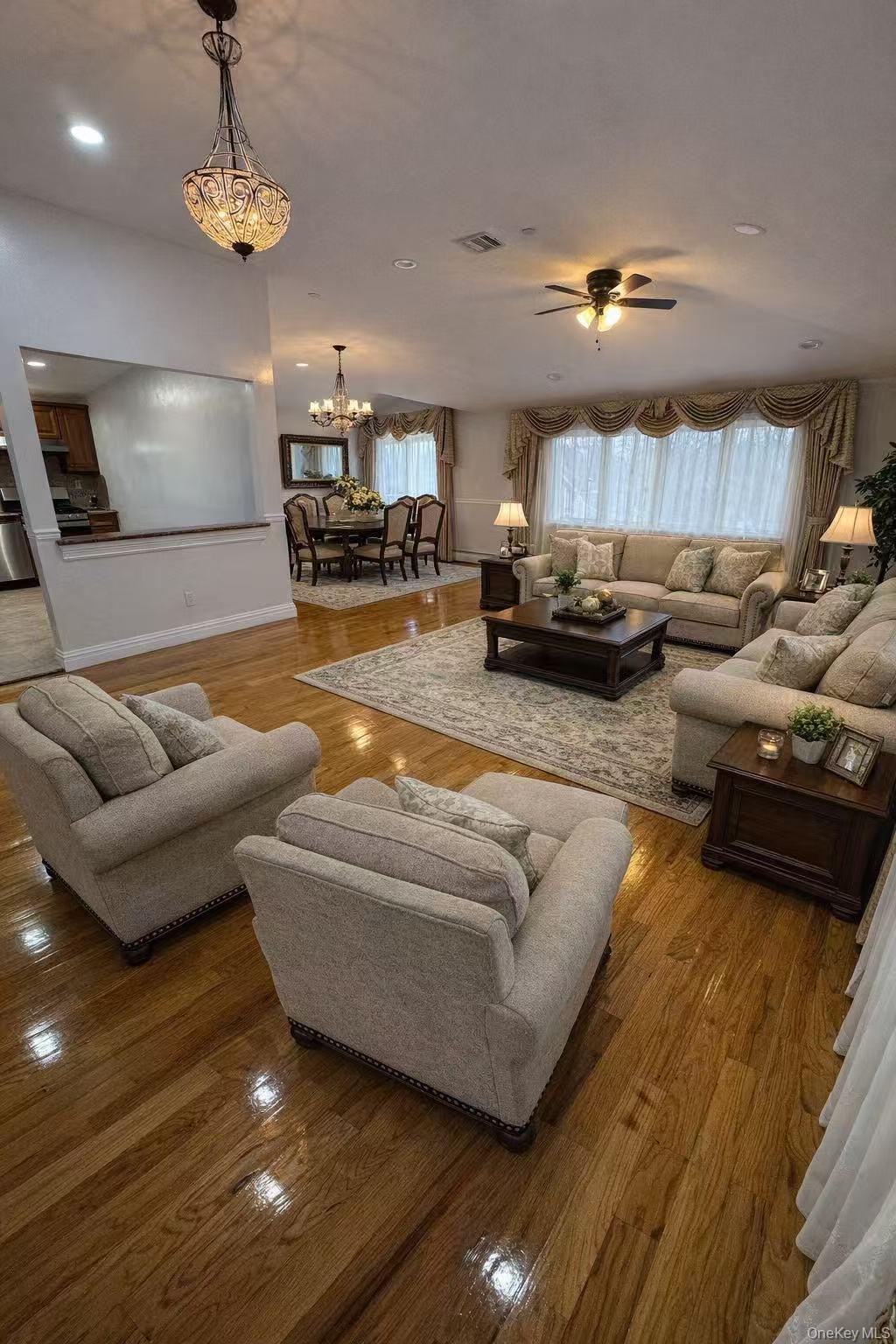 253-12 58 Avenue, Little Neck, NY 11362