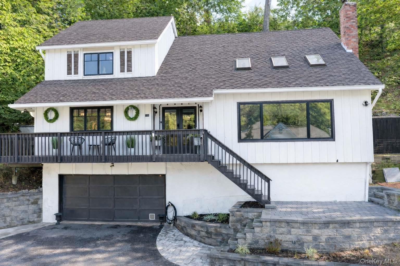 131 Fleets Cove Road, Huntington, NY 11743