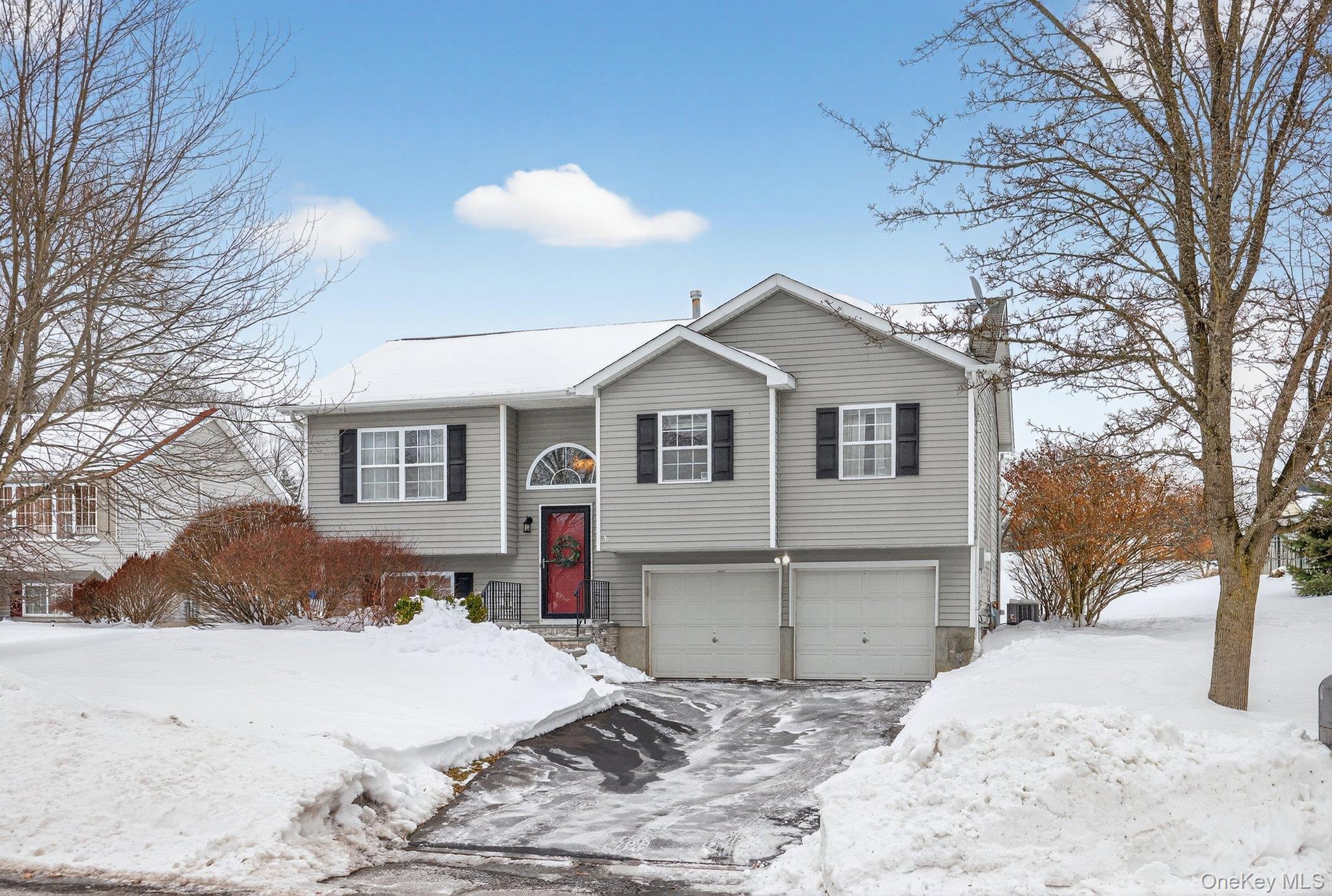 9 Yale Drive, Walden, NY 12586