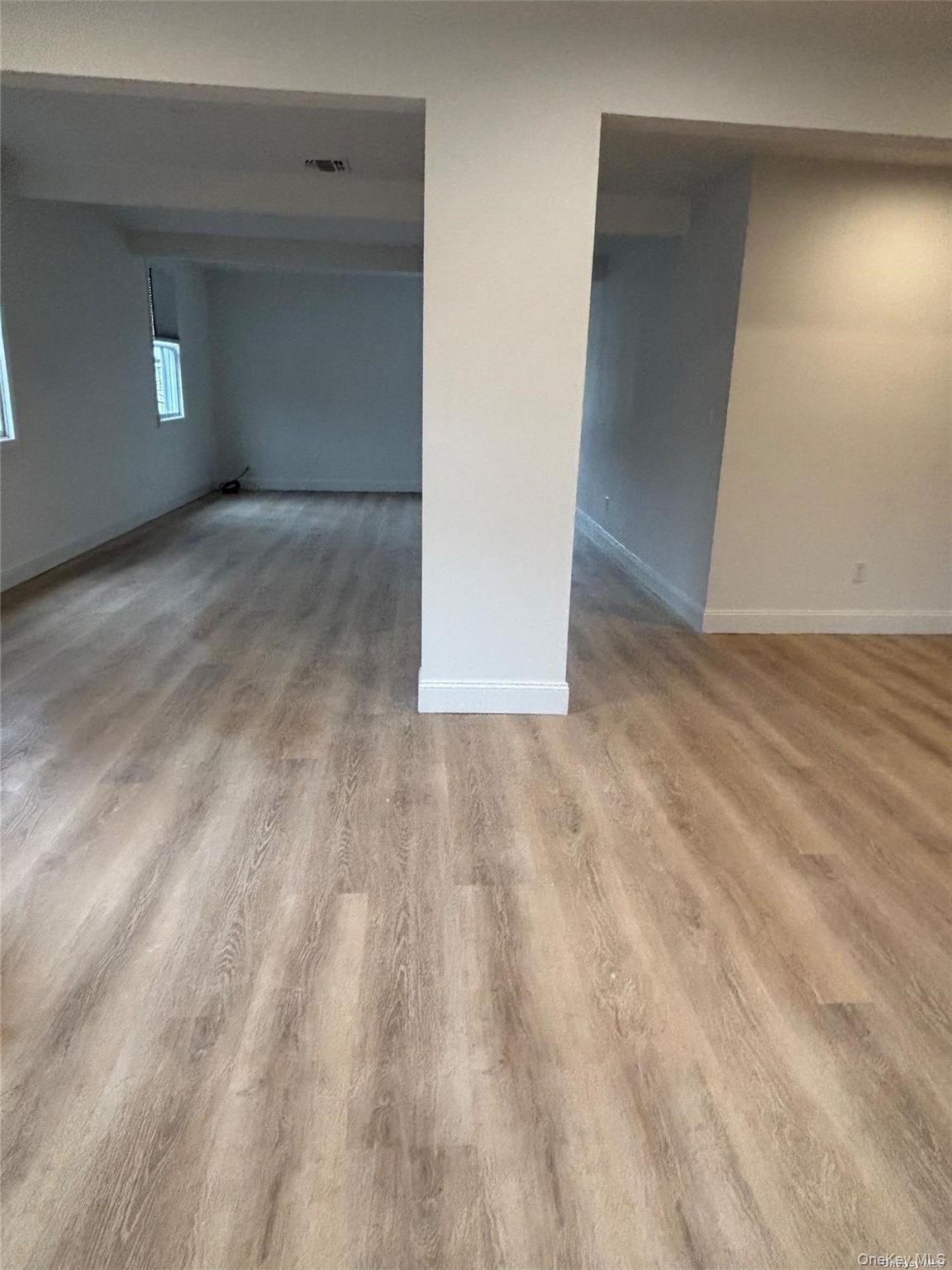 1353 Old Northern Boulevard, Roslyn, NY 11576