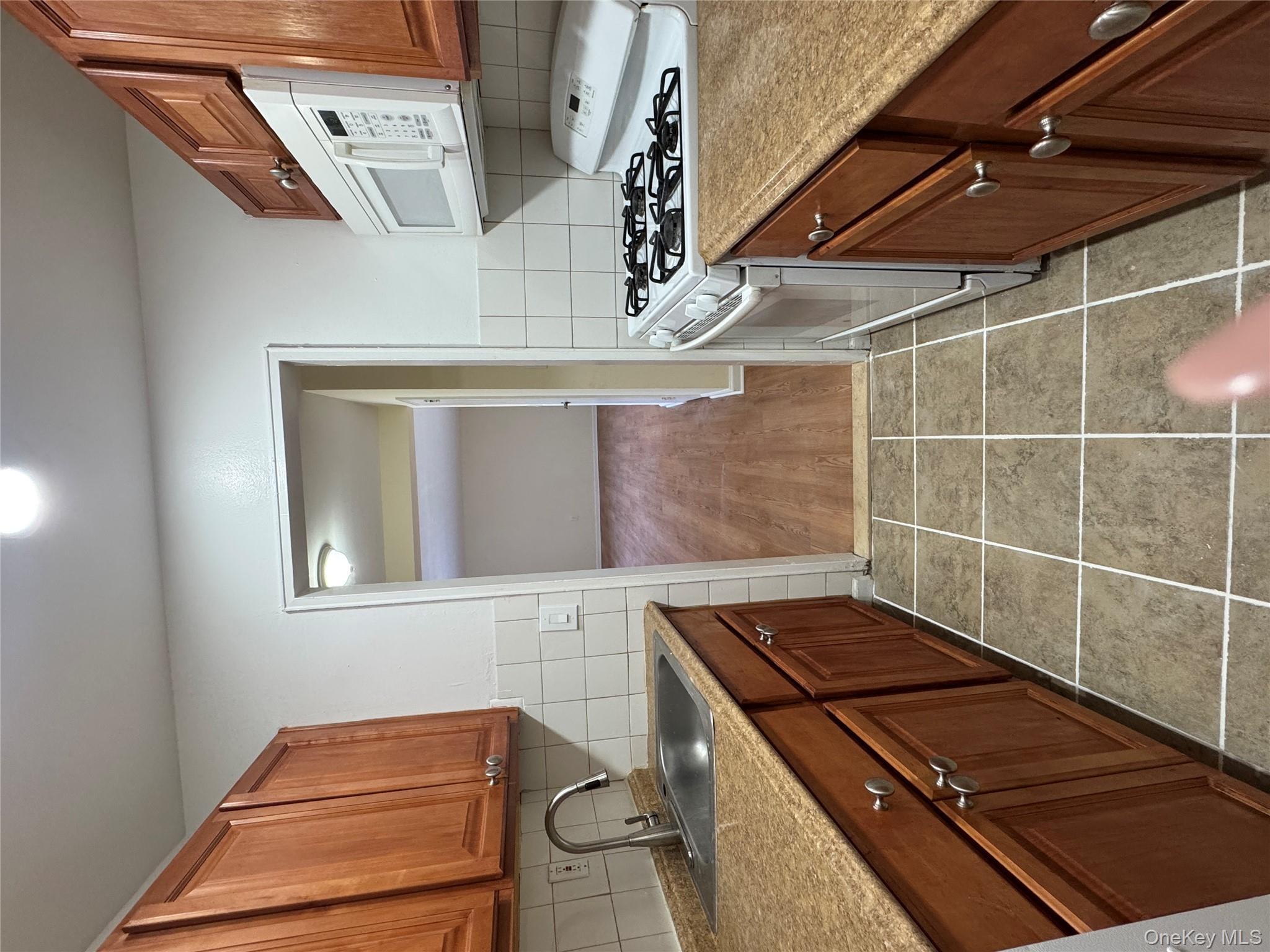 30 S. Cole # 1 L, Spring Valley, NY 10977