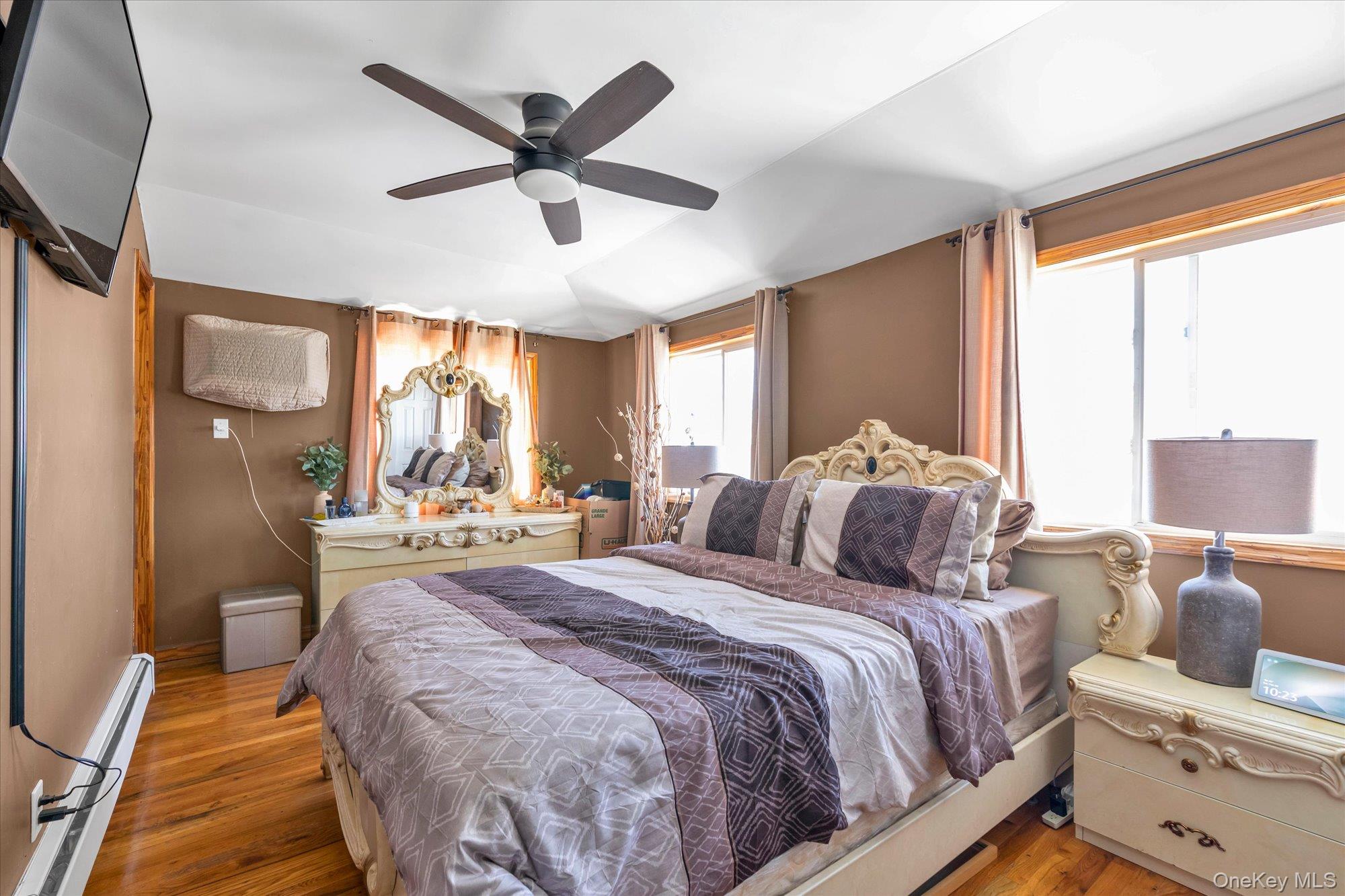 117-30 201st Street, Saint Albans, NY 11412