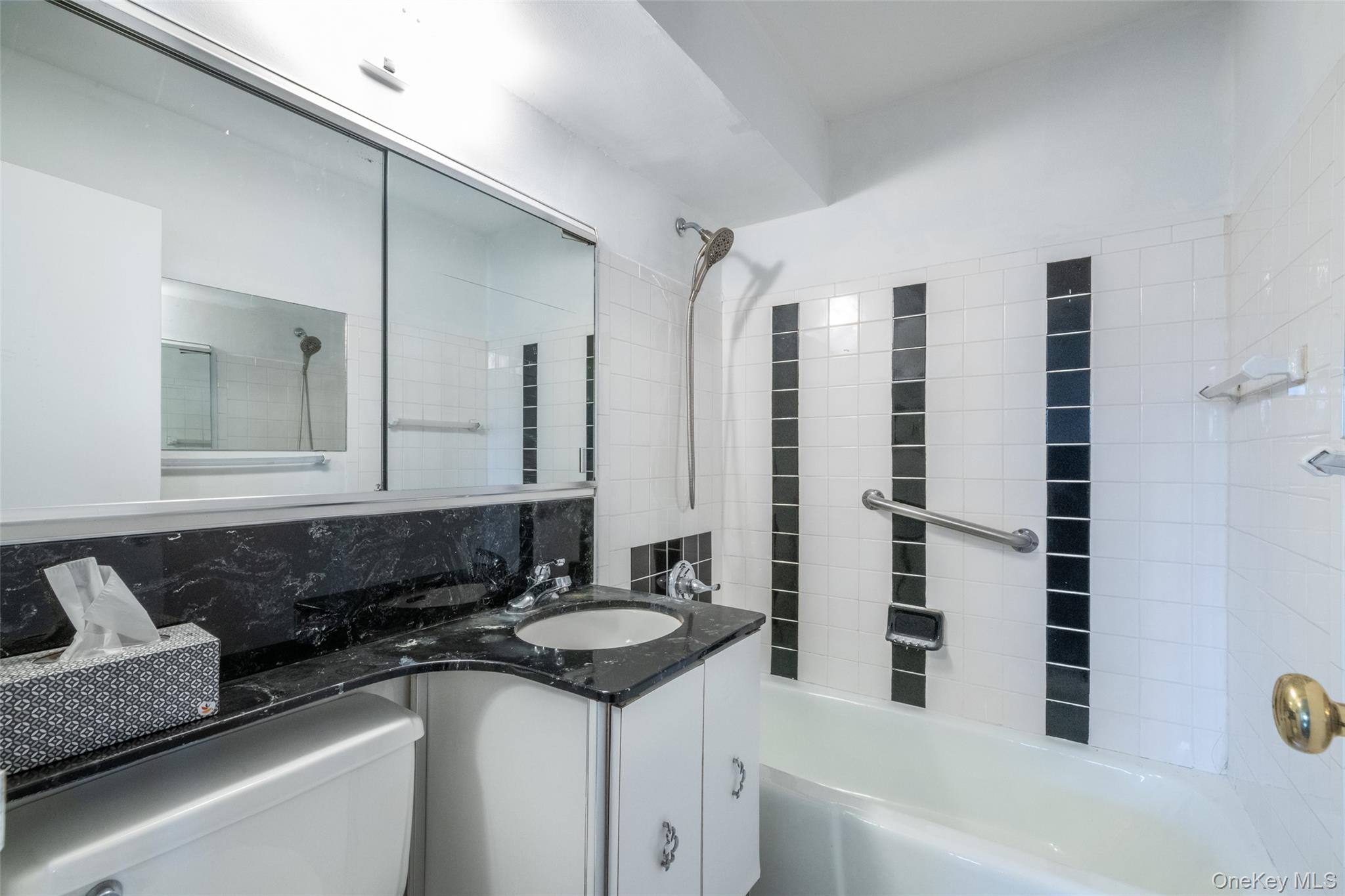 480 Halstead Avenue # 4O, Harrison, NY 10528