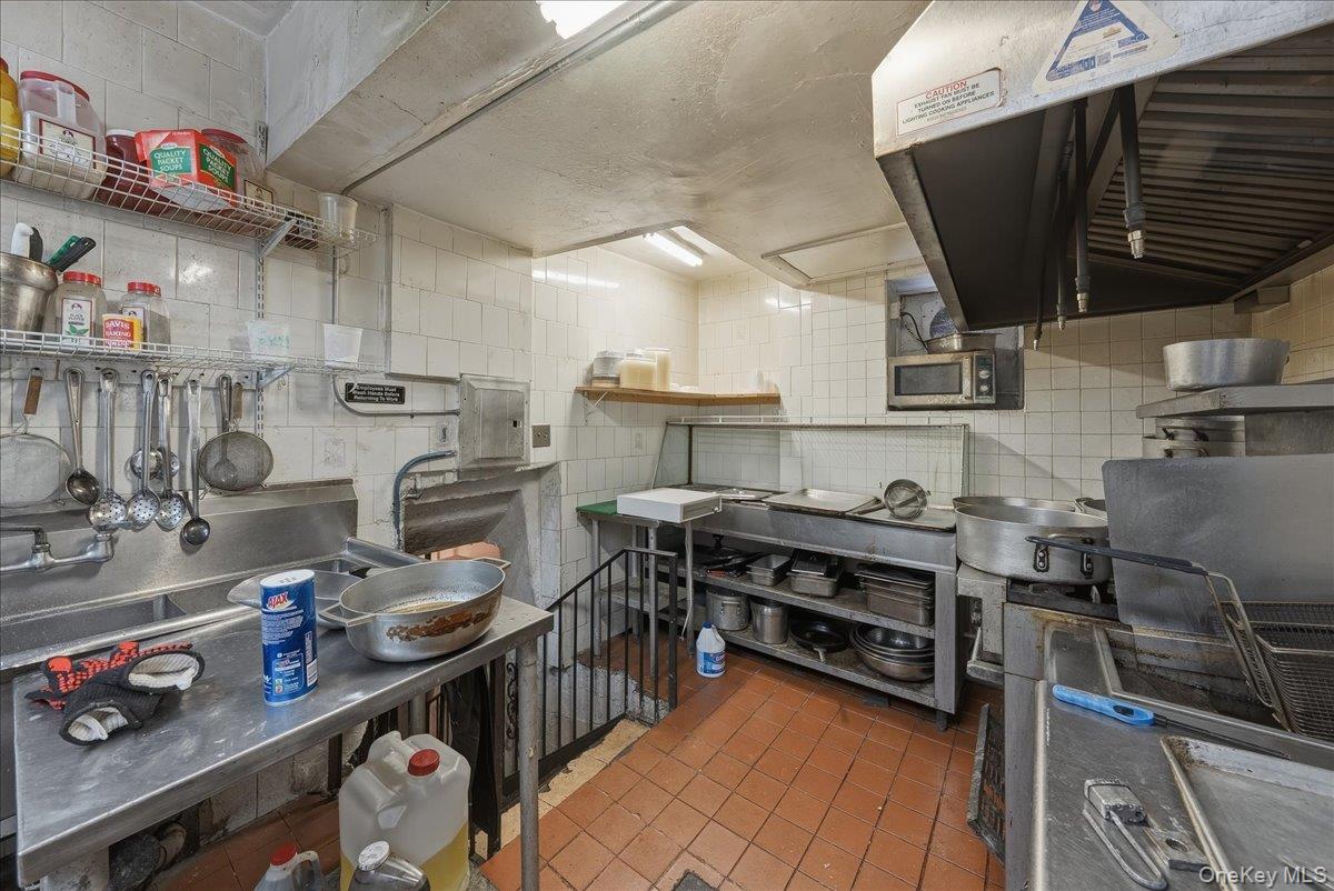 426 Decatur Street, Brooklyn, NY 11233