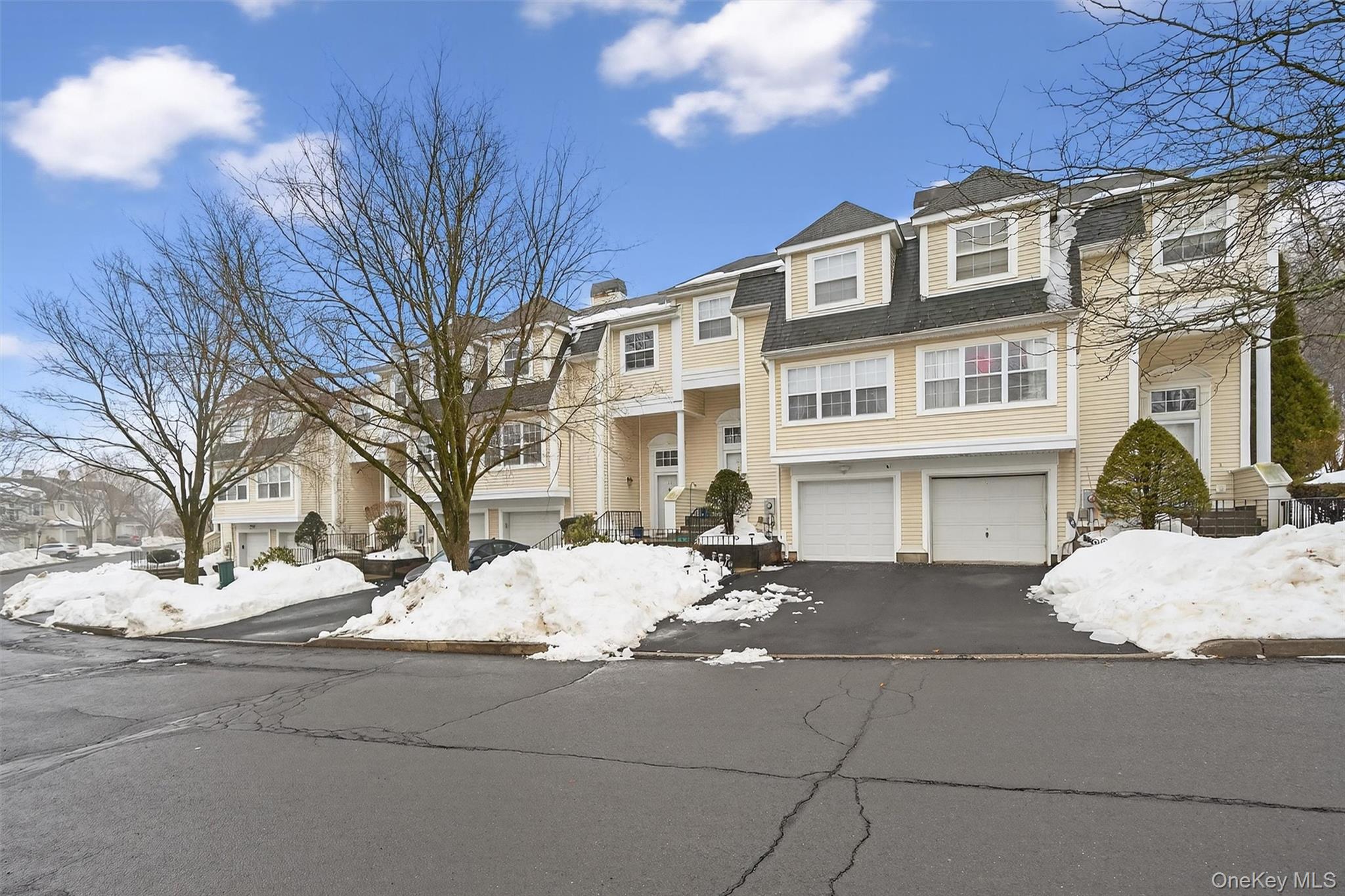 119 Delafield Lane # 22D, Newburgh, NY 12550