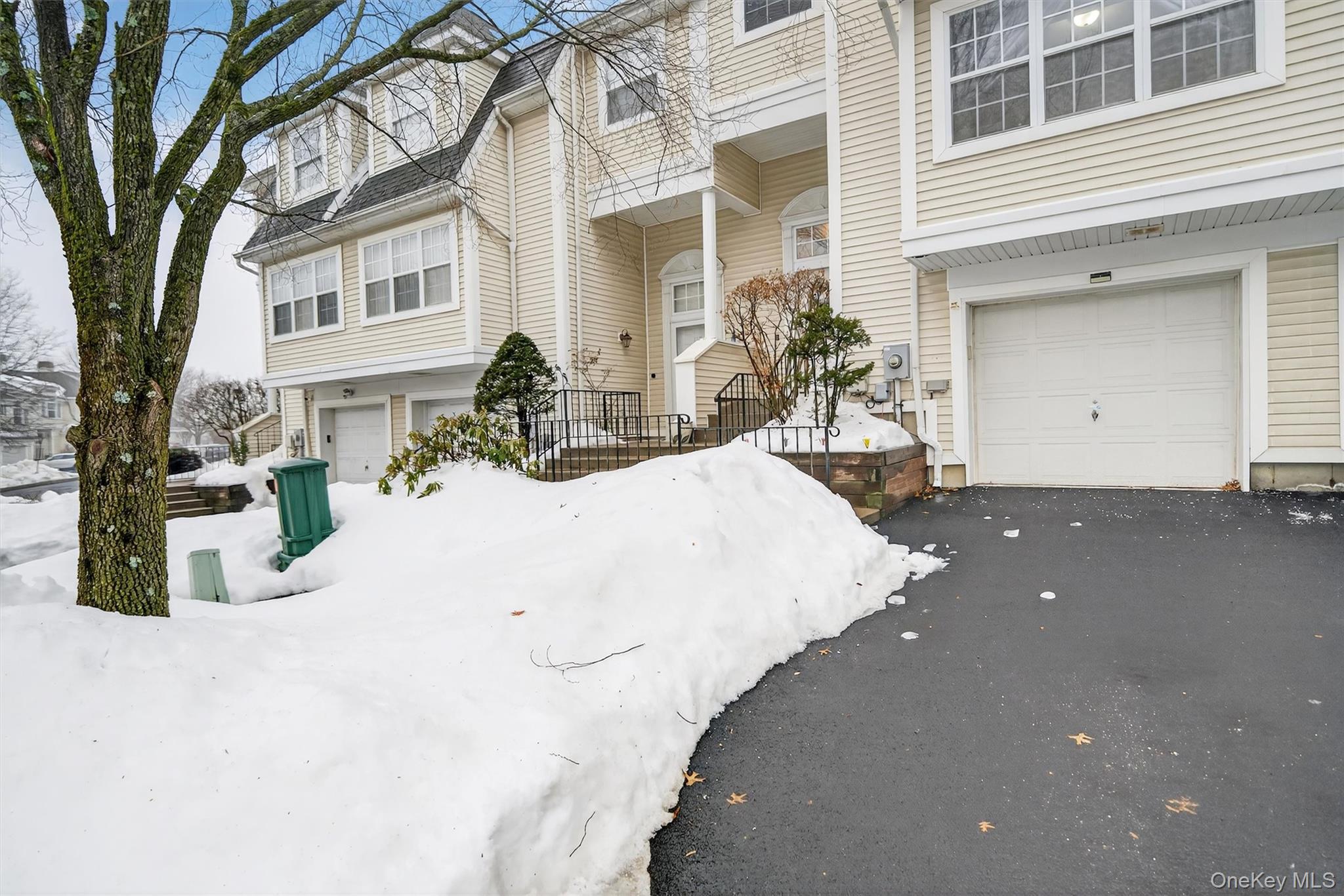 119 Delafield Lane # 22D, Newburgh, NY 12550