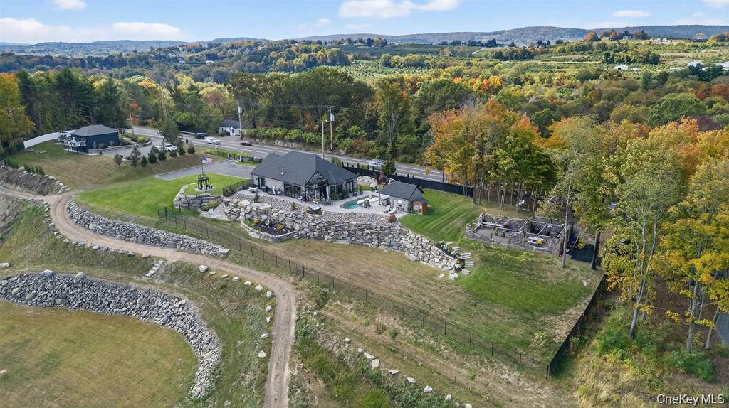 1582 Route 9W, Marlboro, NY 12542