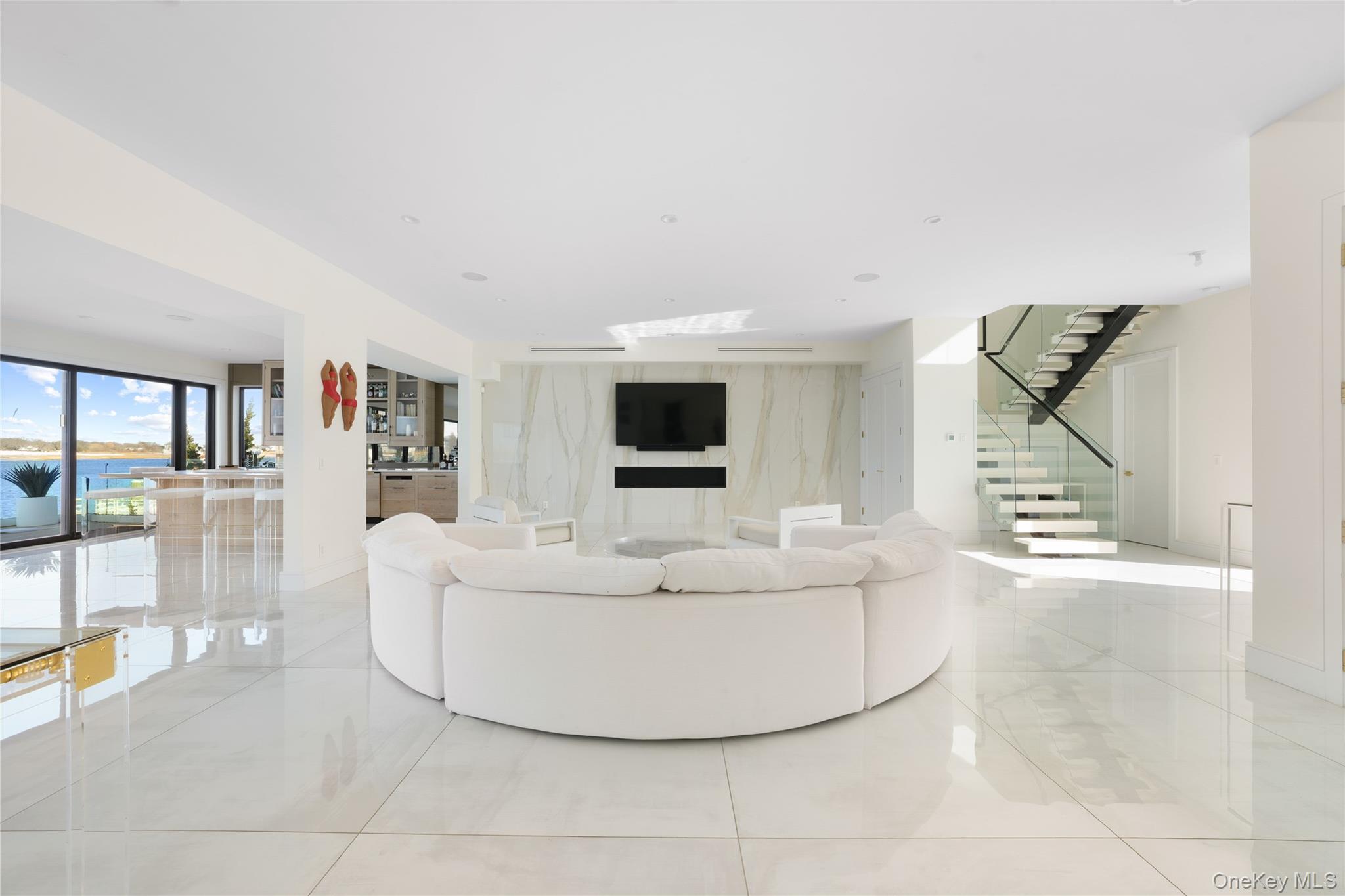 1990 Bay Boulevard, Atlantic Beach, NY 11509