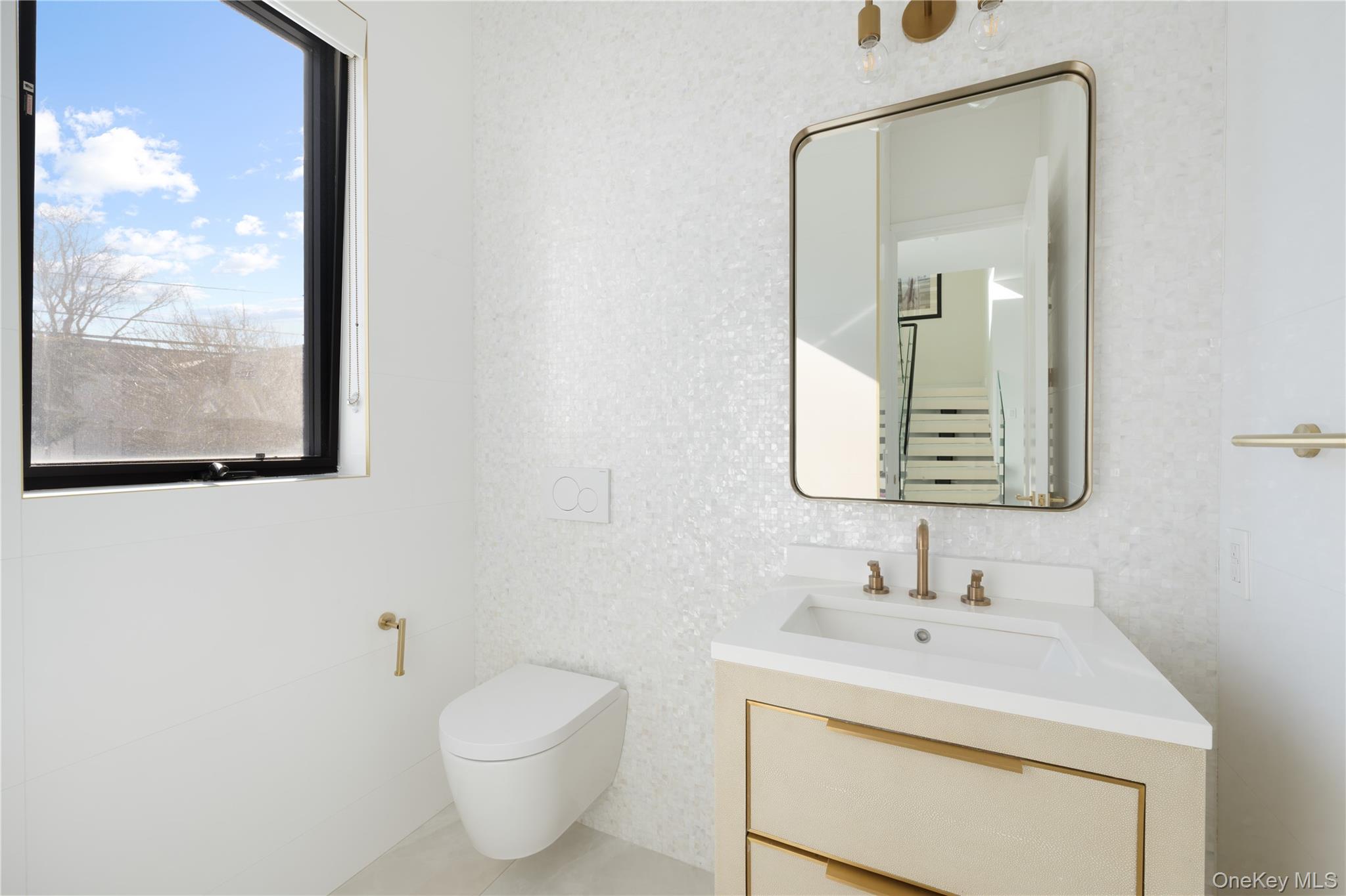 1990 Bay Boulevard, Atlantic Beach, NY 11509