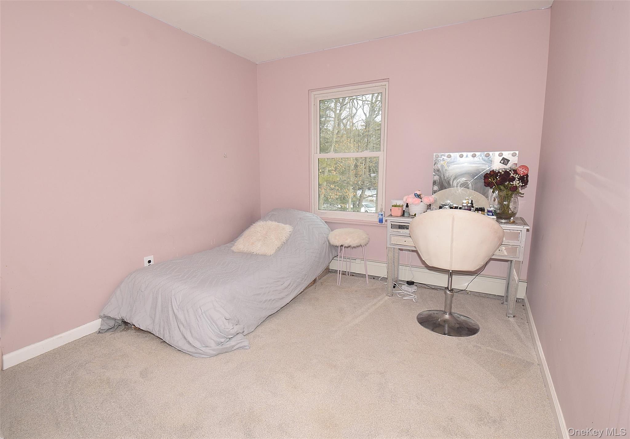 338 Pond Path, East Setauket, NY 11733