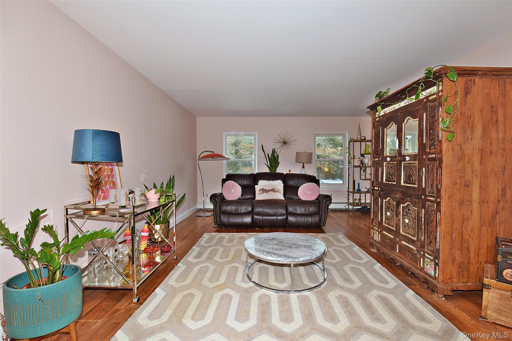 338 Pond Path, East Setauket, NY 11733