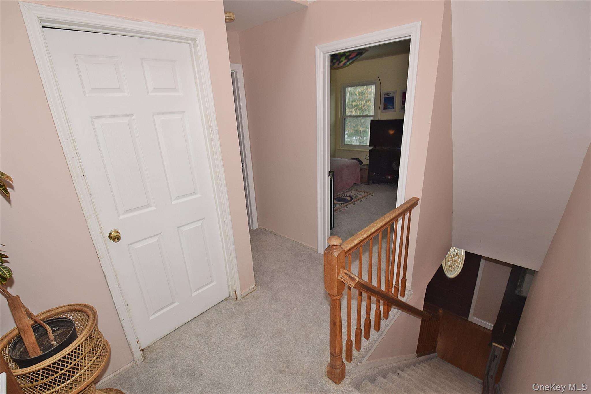 338 Pond Path, East Setauket, NY 11733